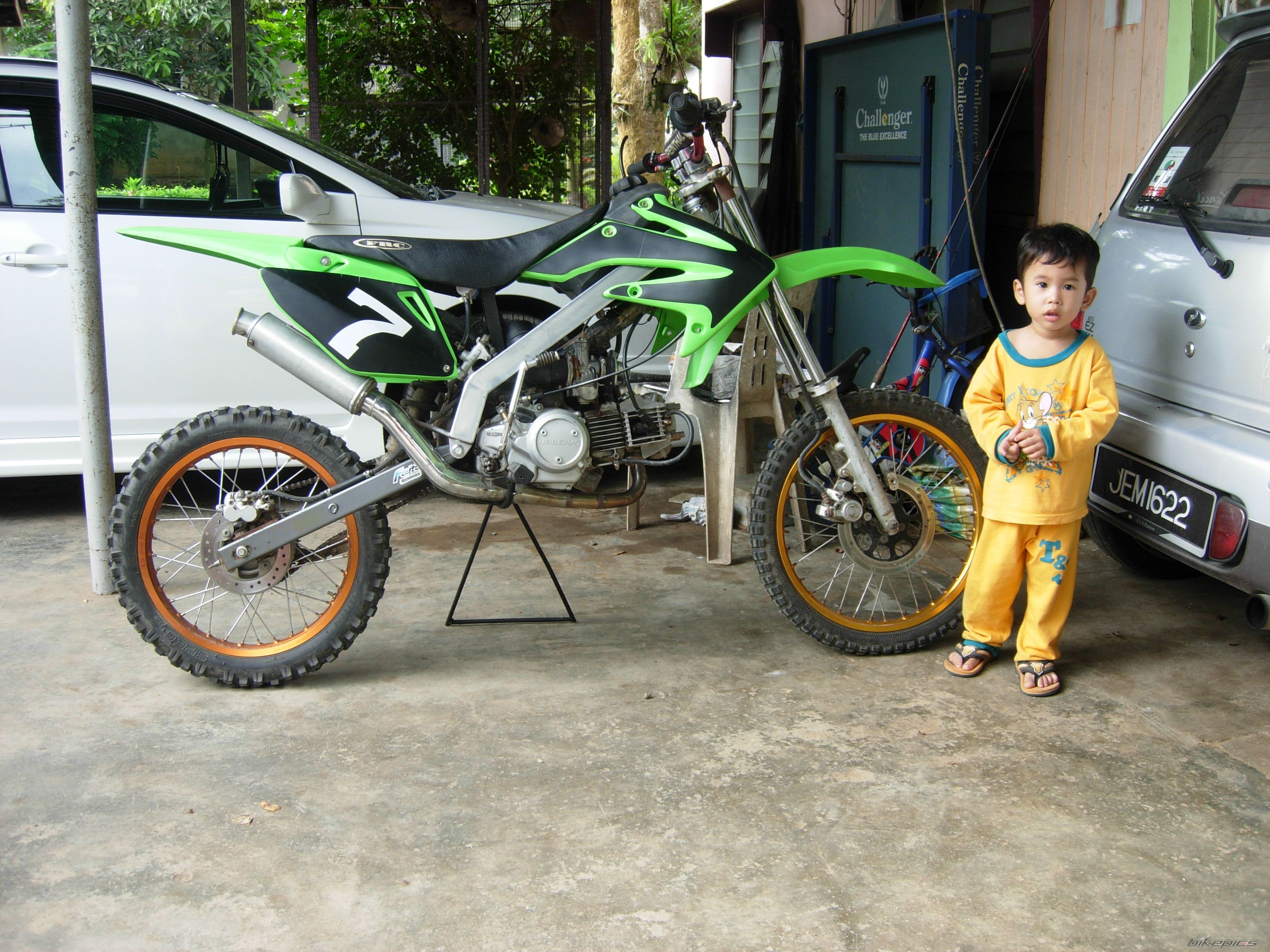 Photo 1846574