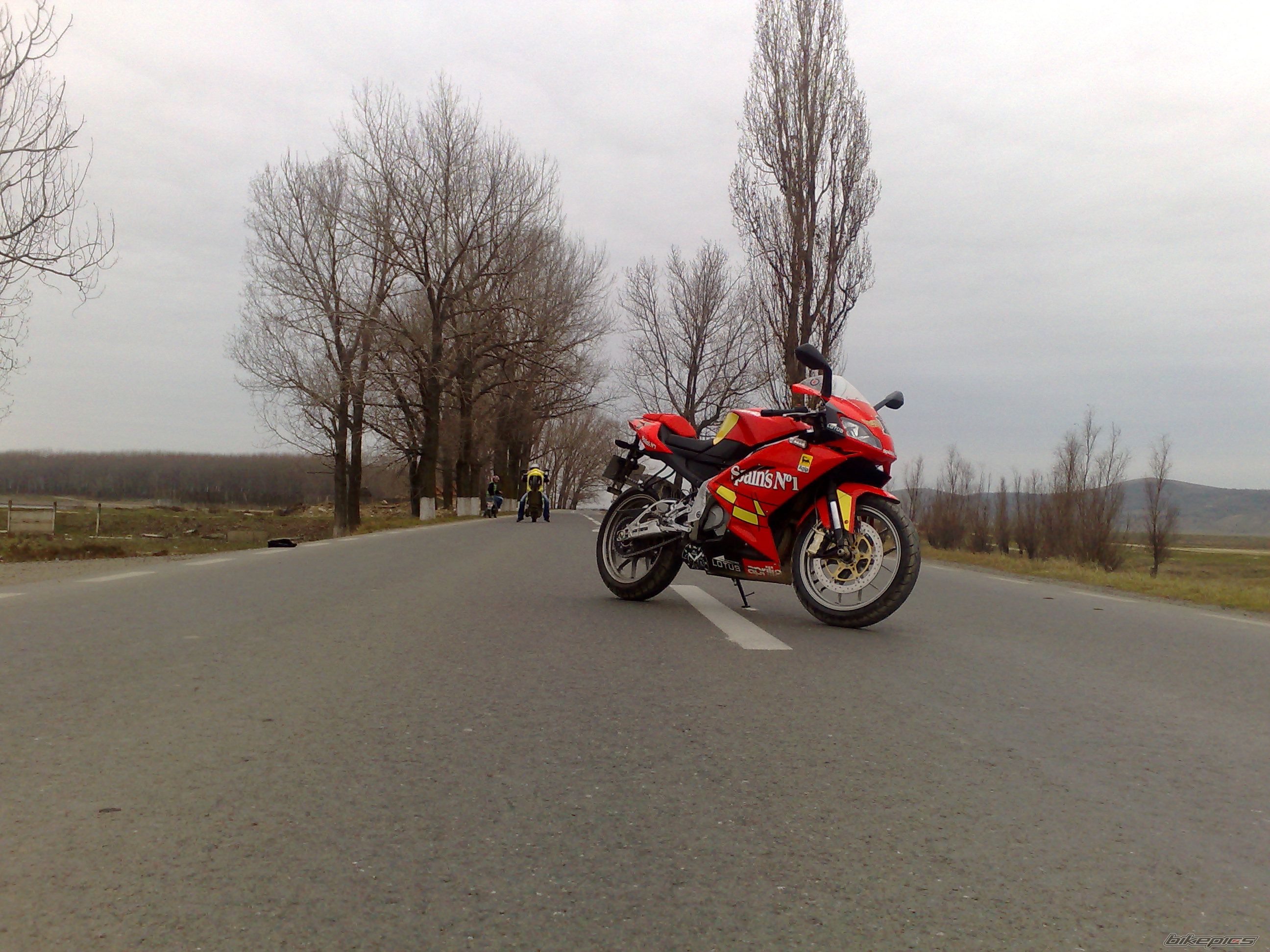 Photo 1846641