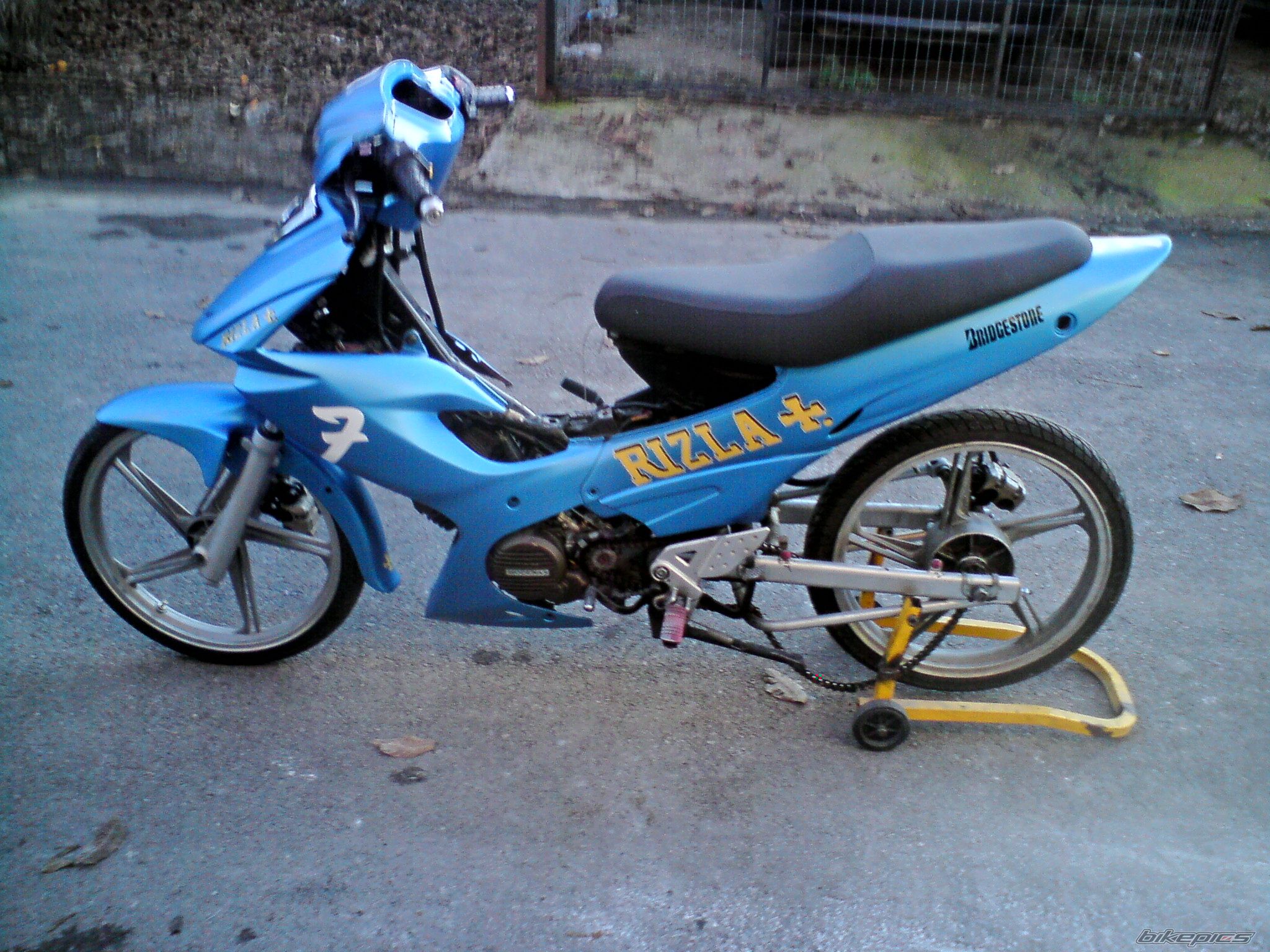 Photo 1846840