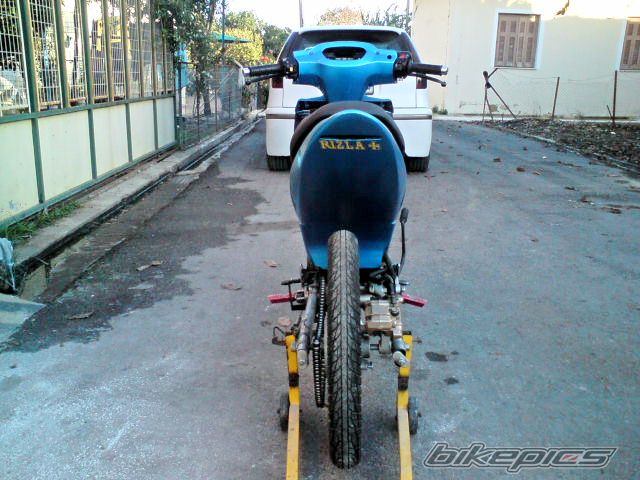Photo 1846842