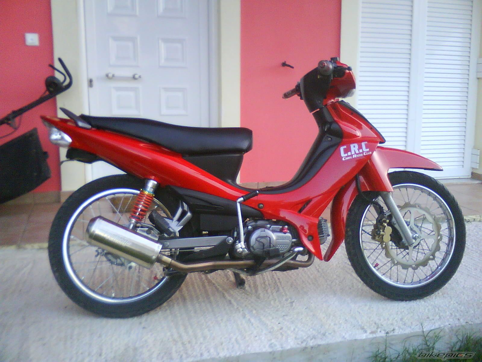 Photo 1846921