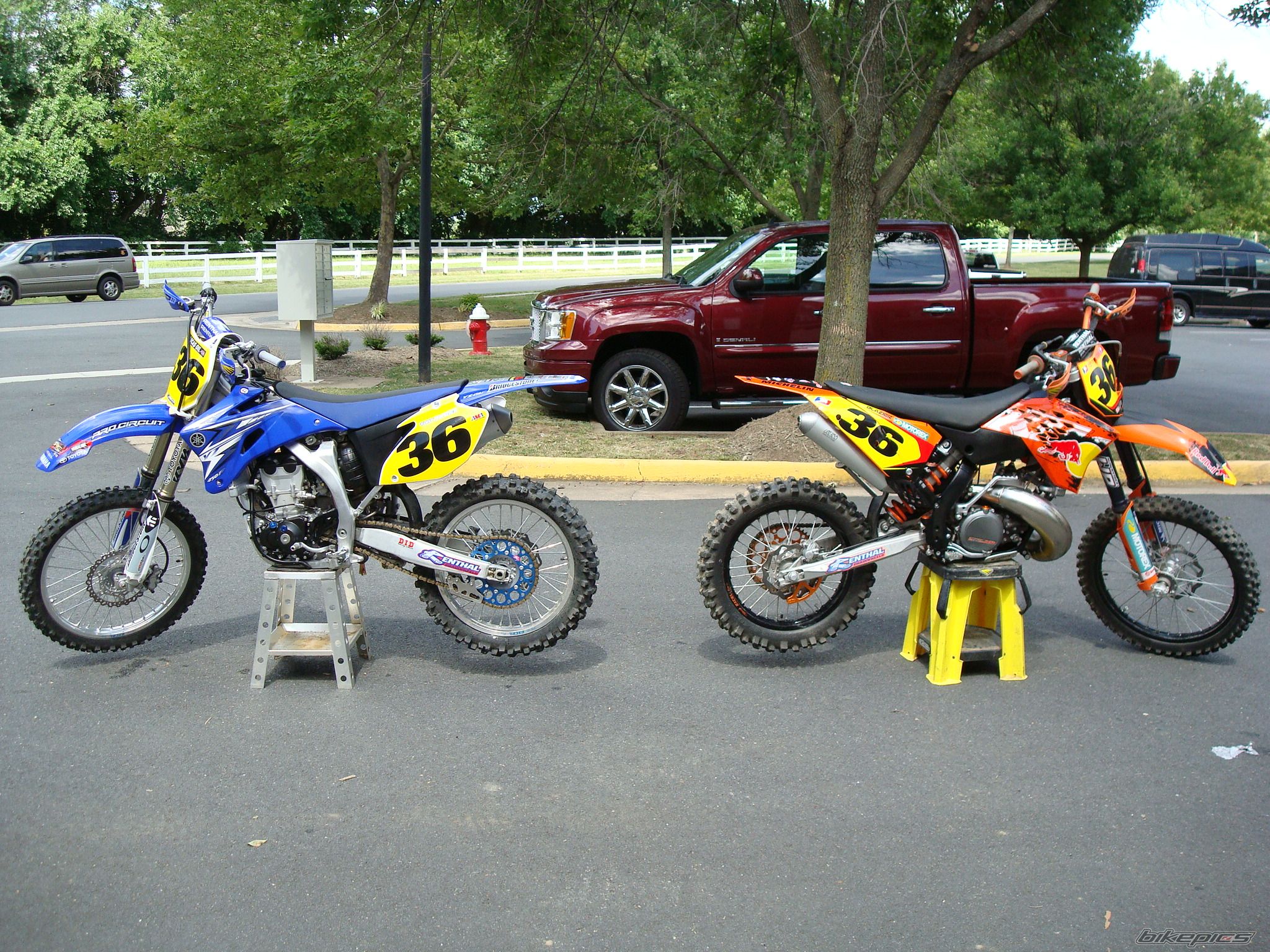 Photo 1846957