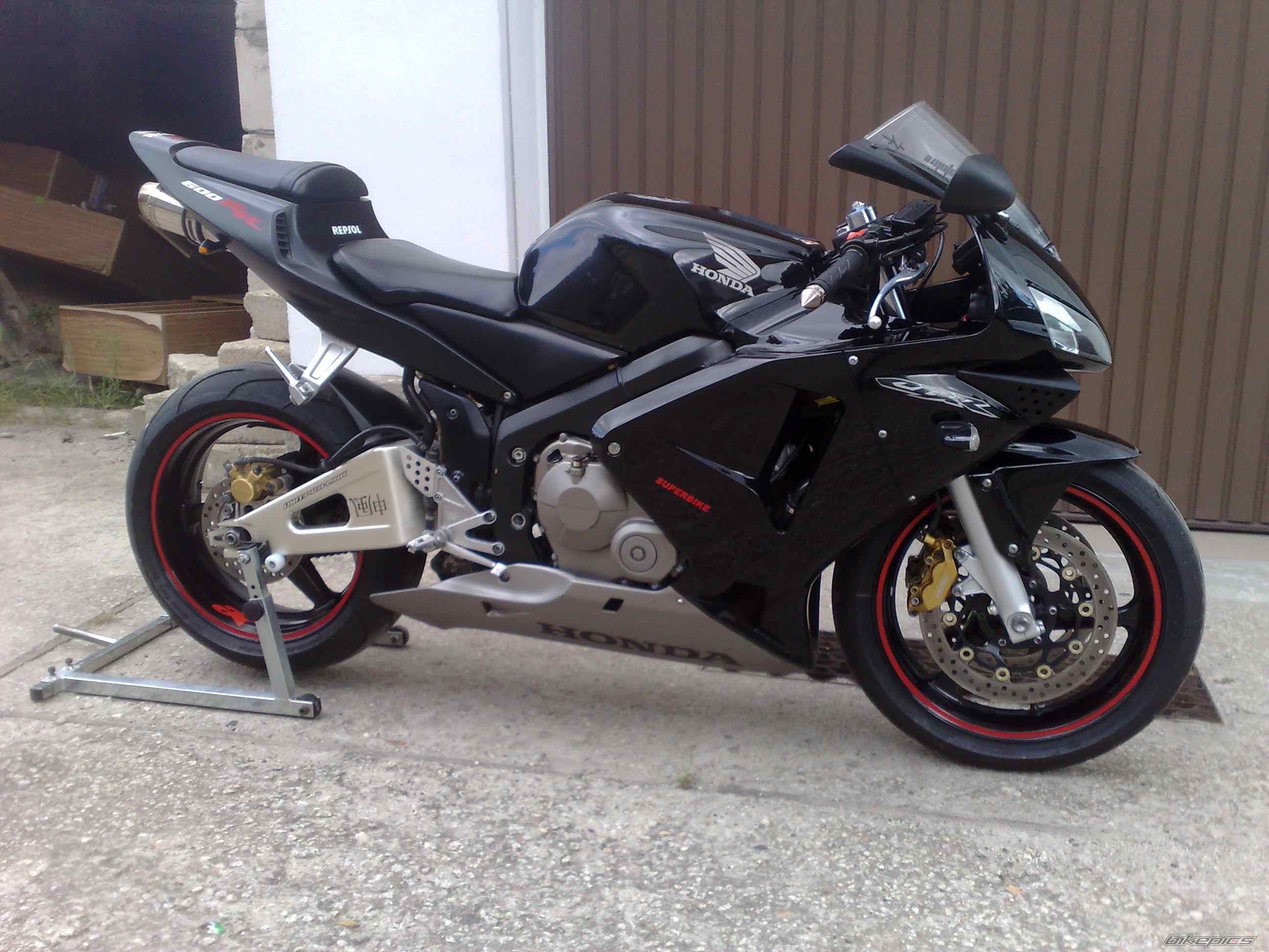 Photo 1847139