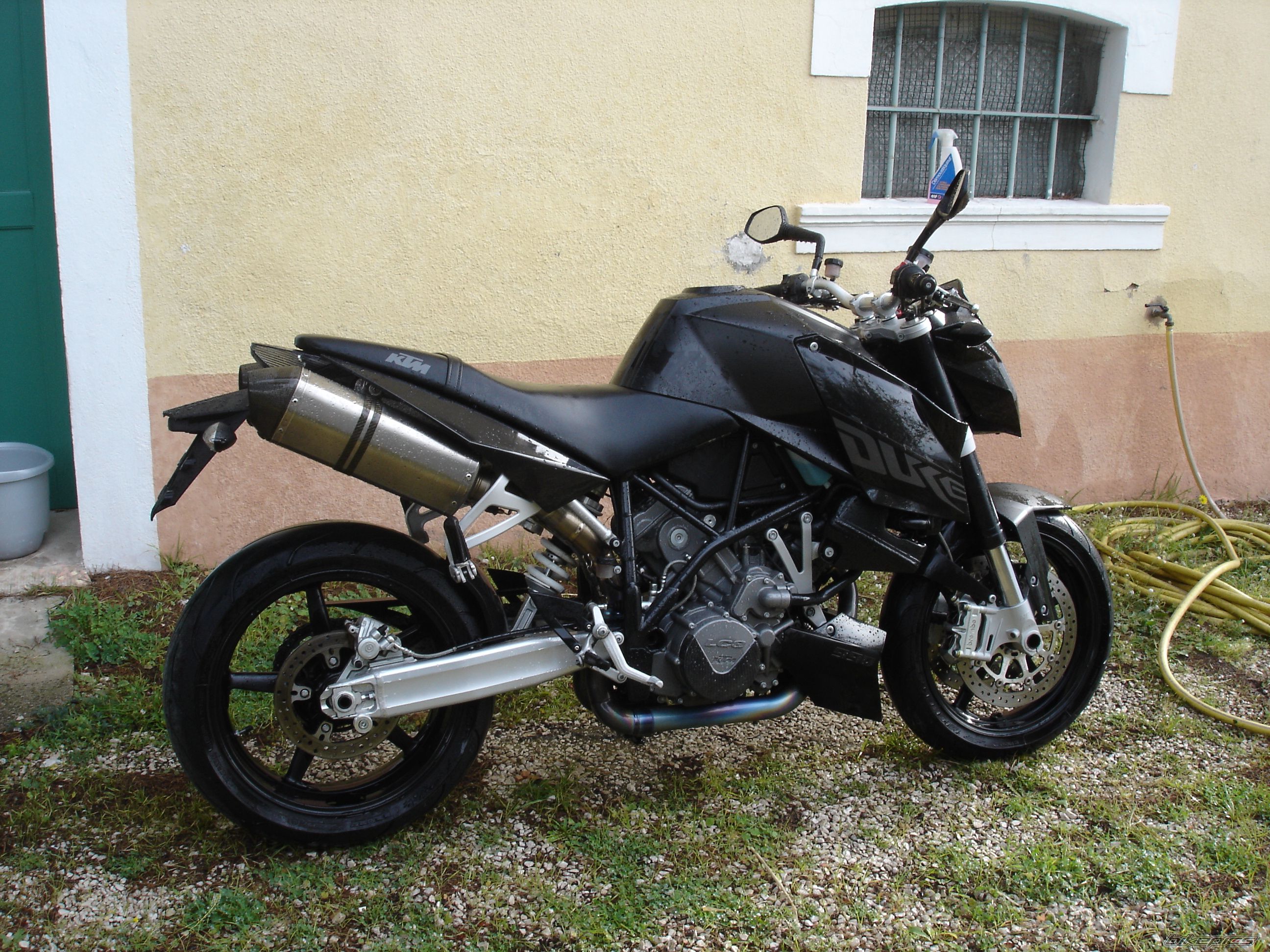 Photo 1847141