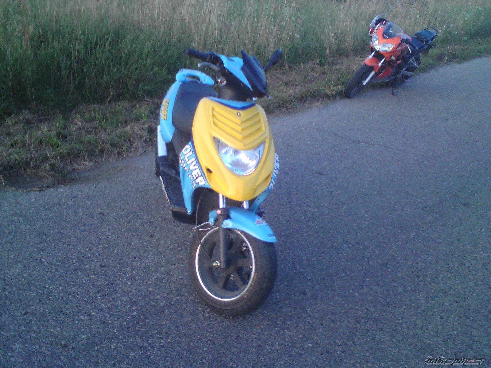 Photo 1847210