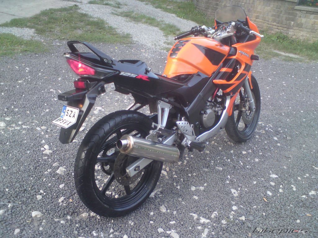 Photo 1847312