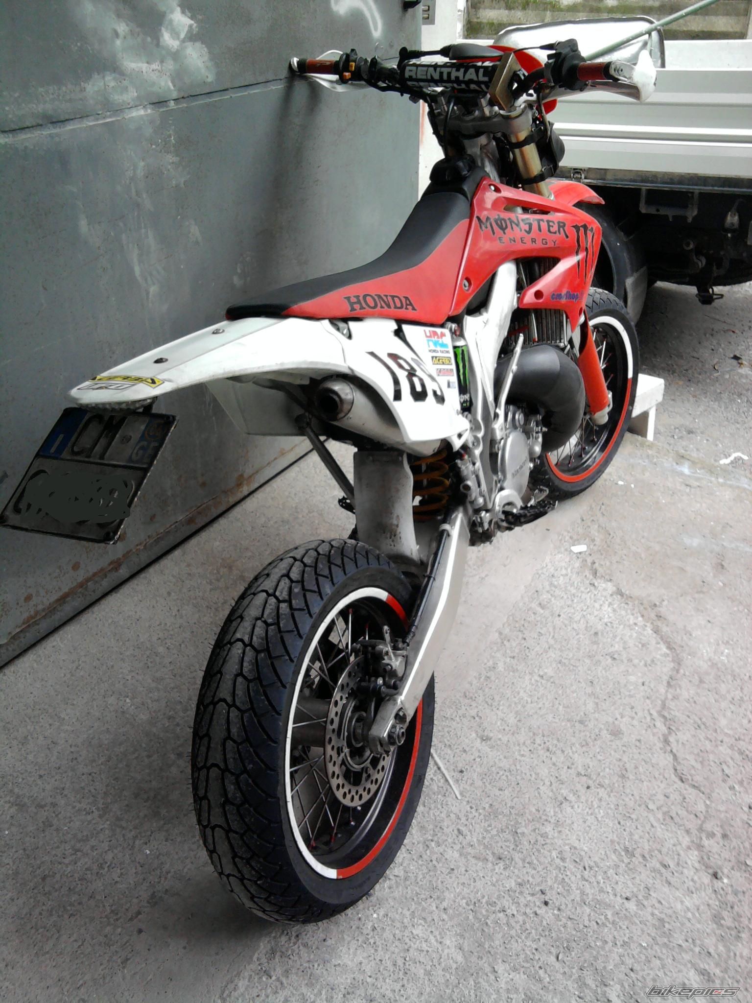 Photo 1847344