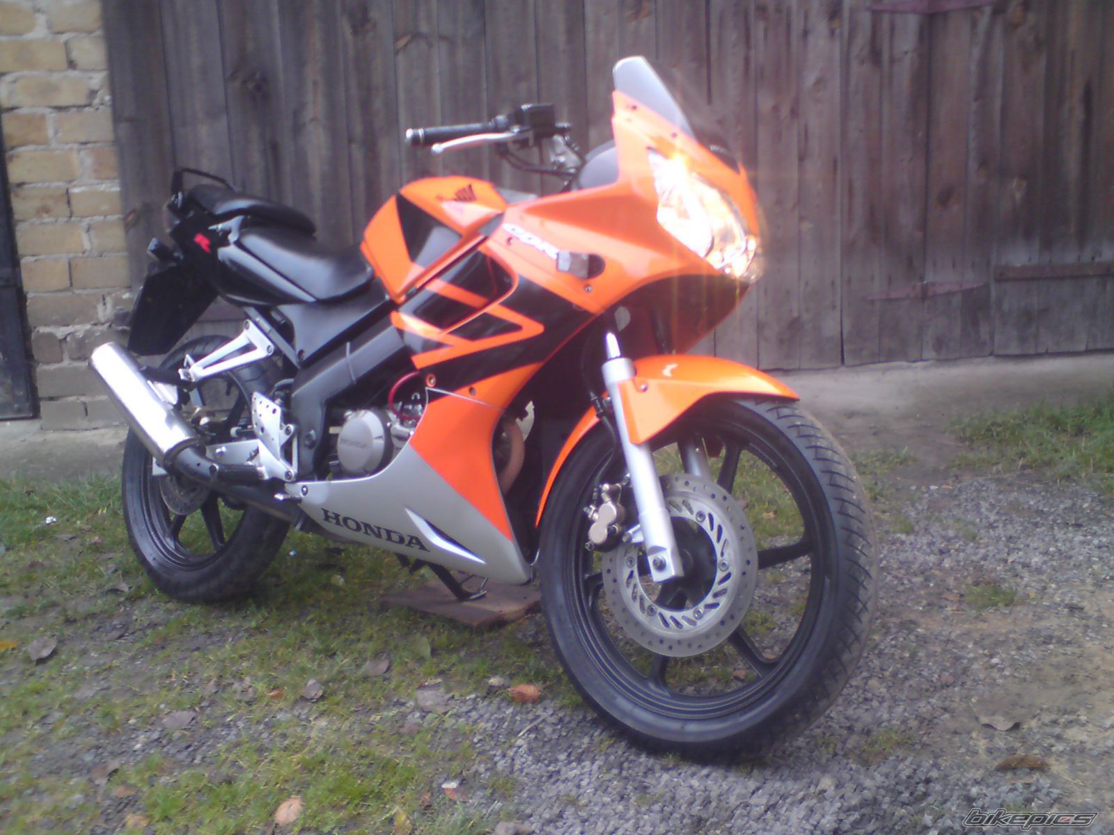 Photo 1847345