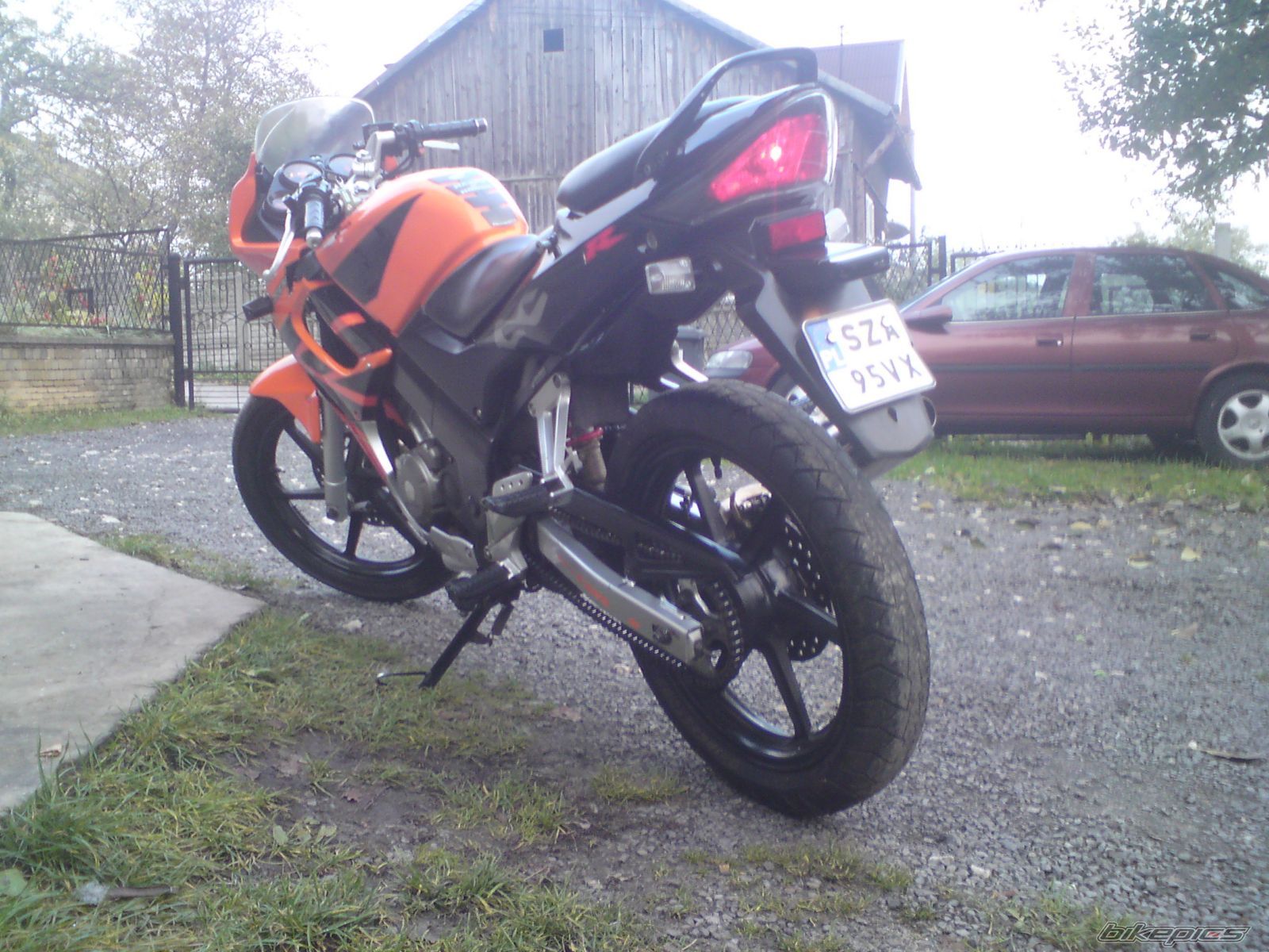 Photo 1847360