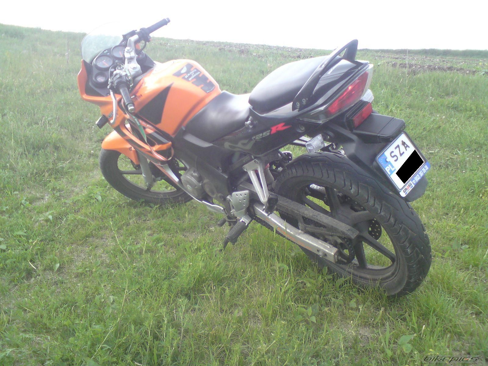 Photo 1847666