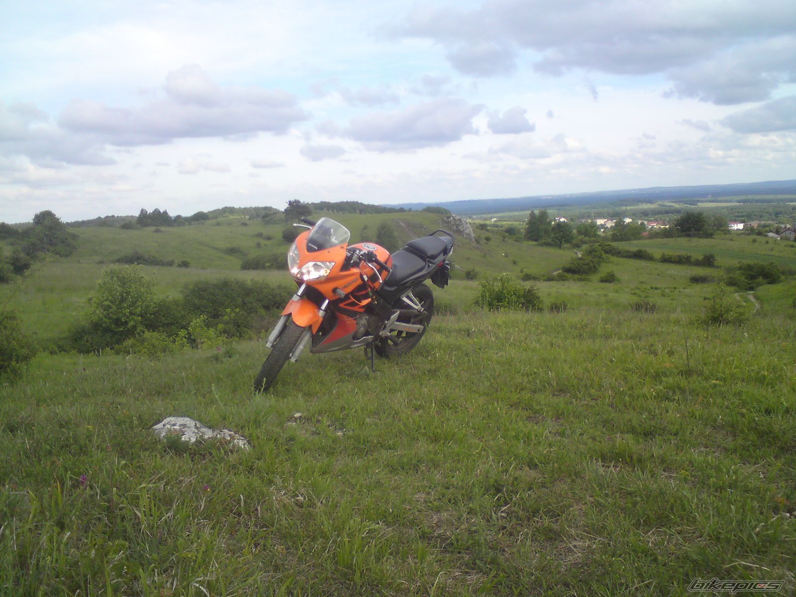 Photo 1847675