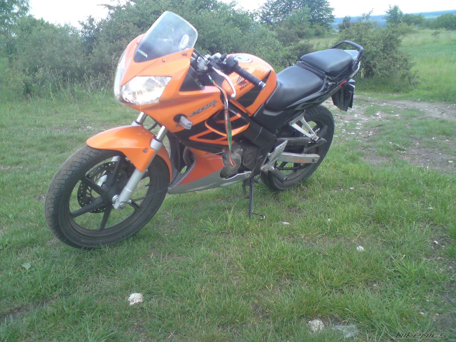 Photo 1847680