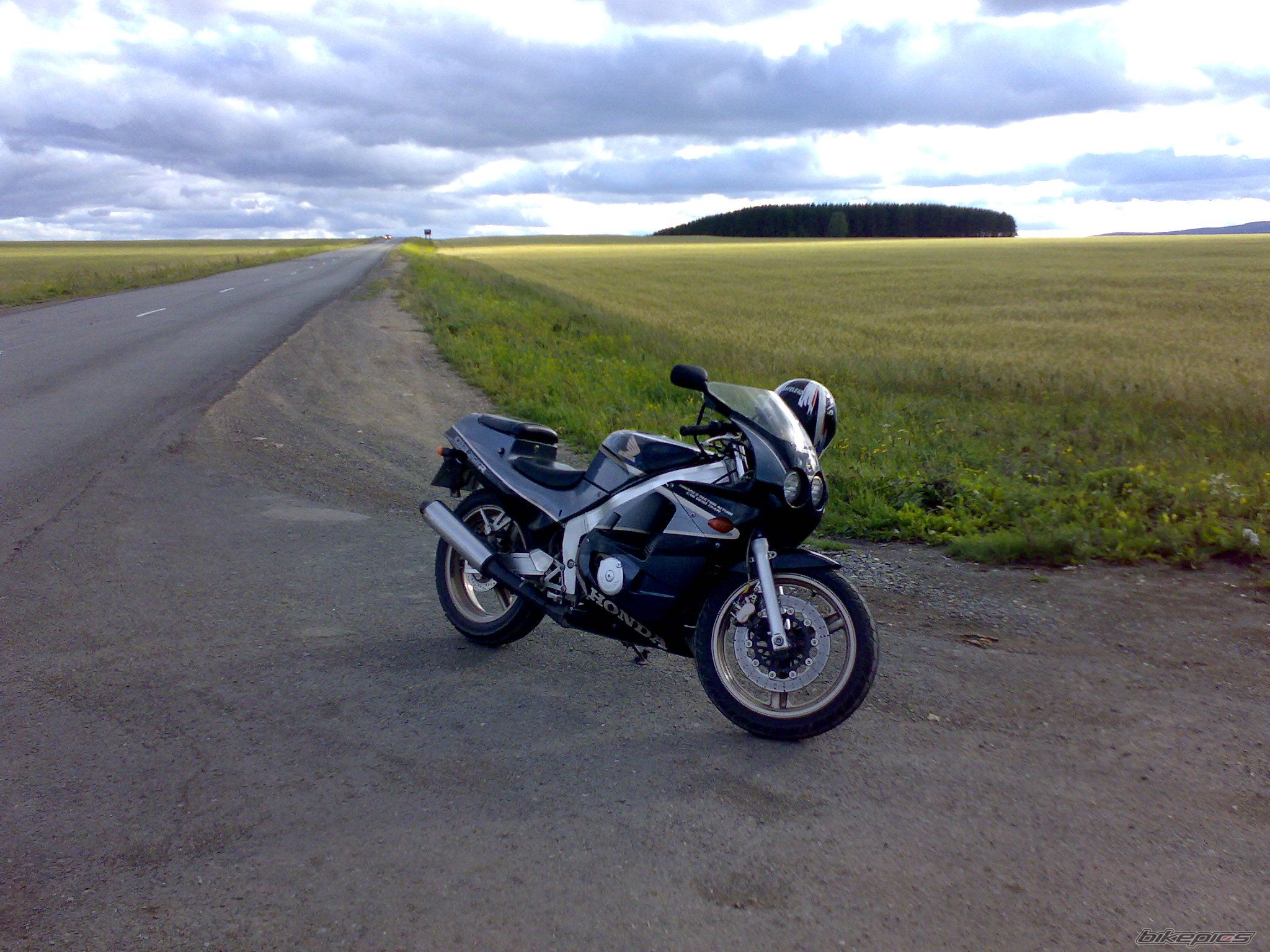 Bike Photo 1849852