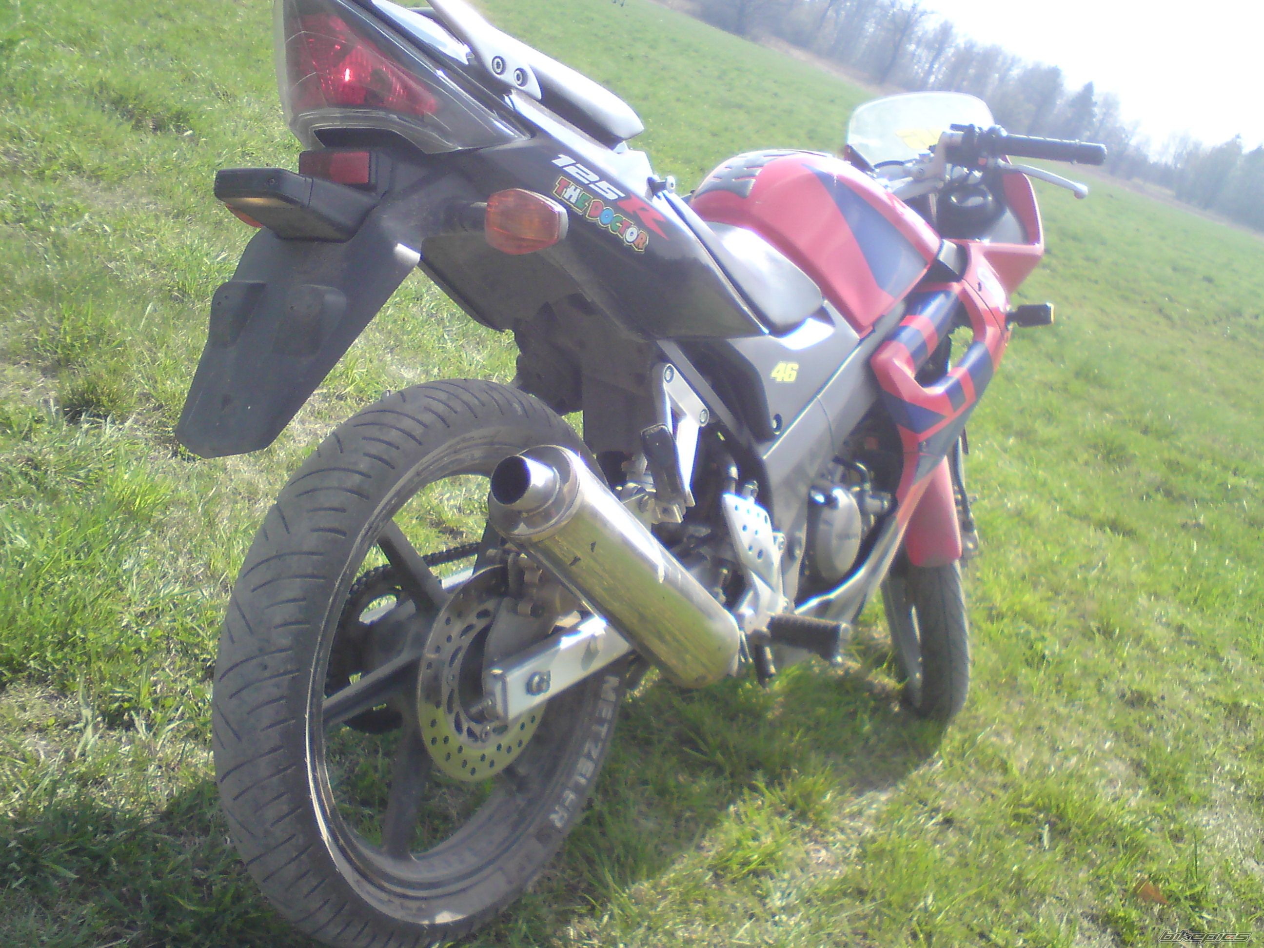 Photo 1850039