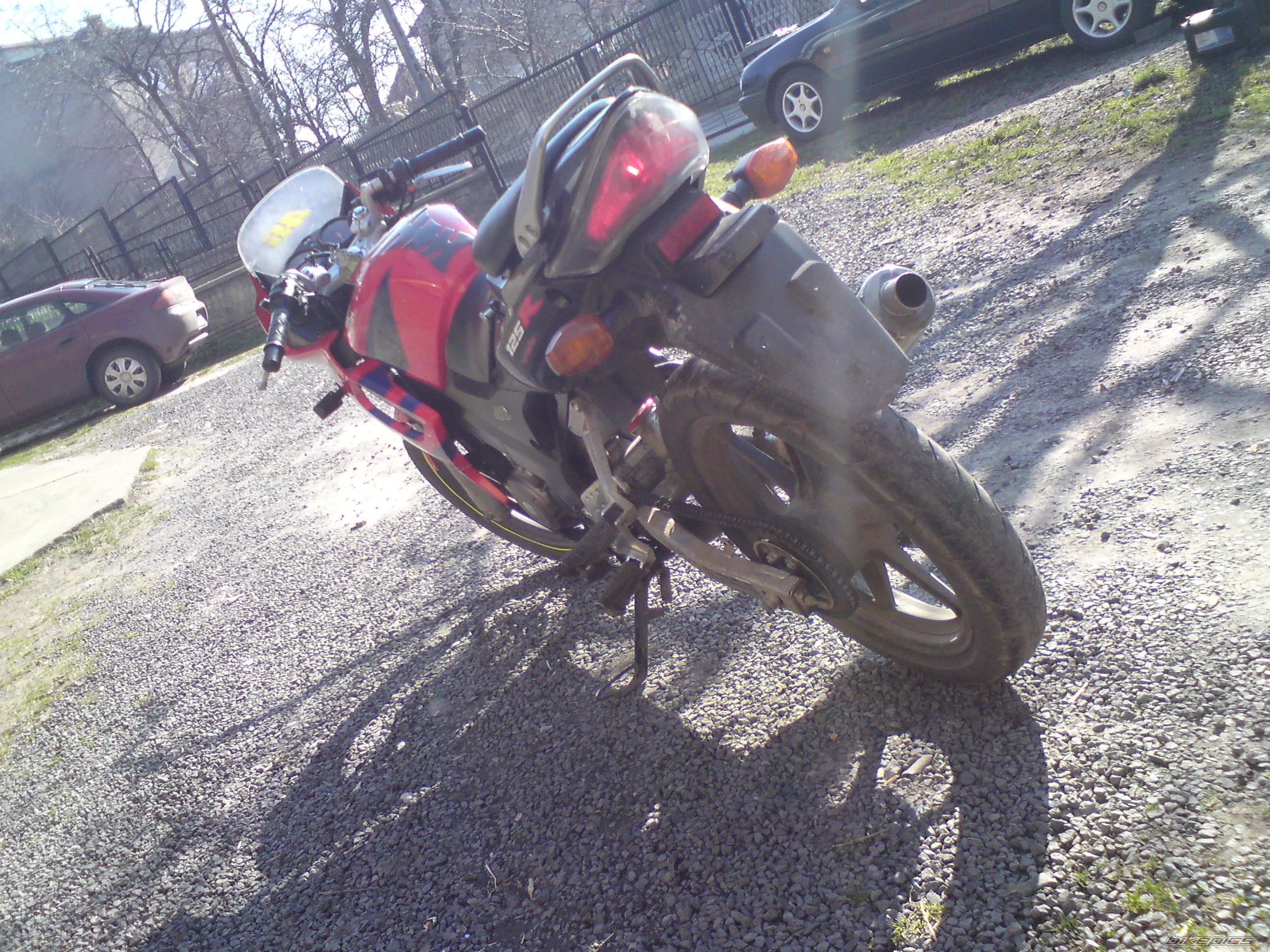 Photo 1850141