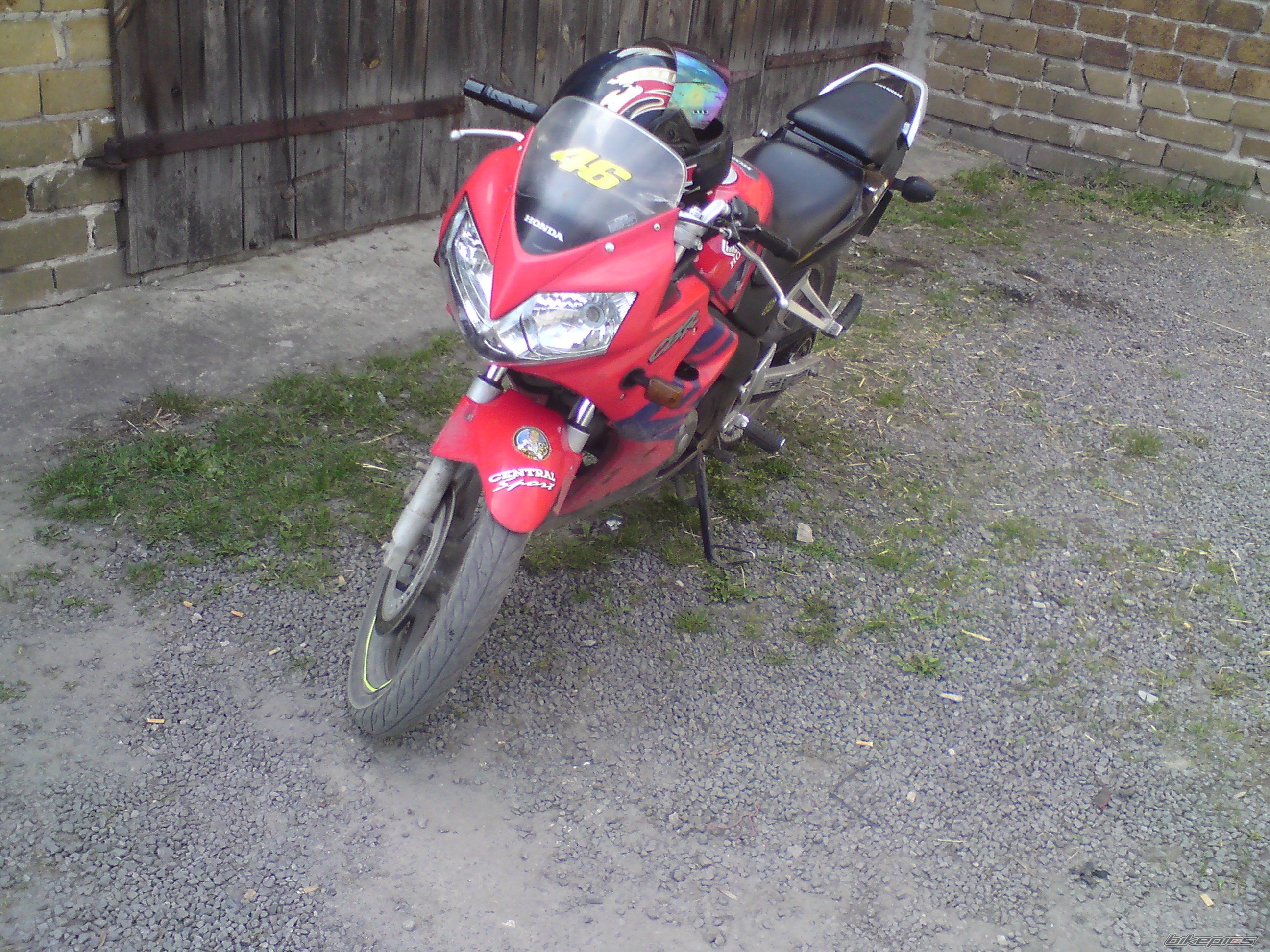Photo 1850143