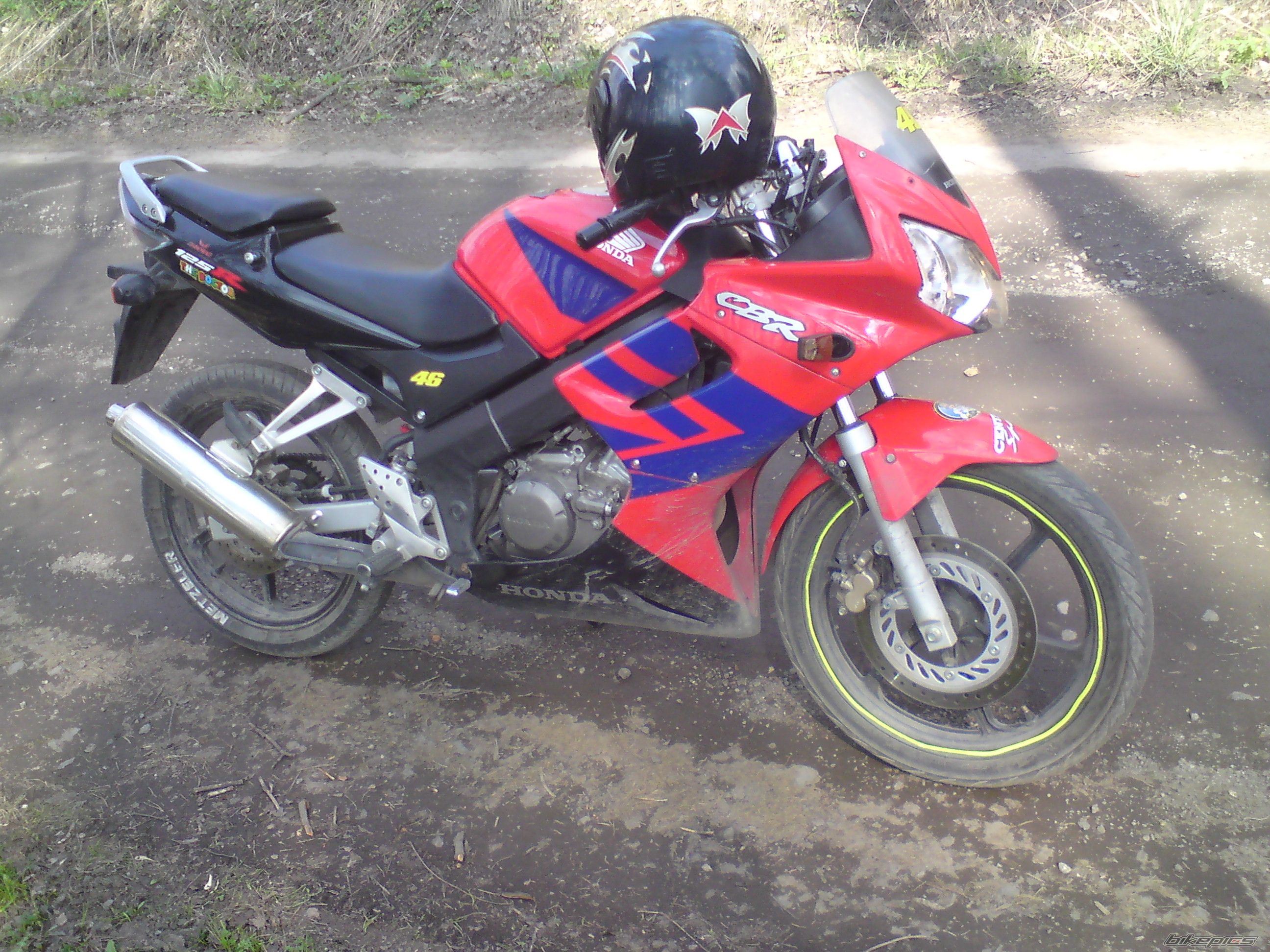 Photo 1850178