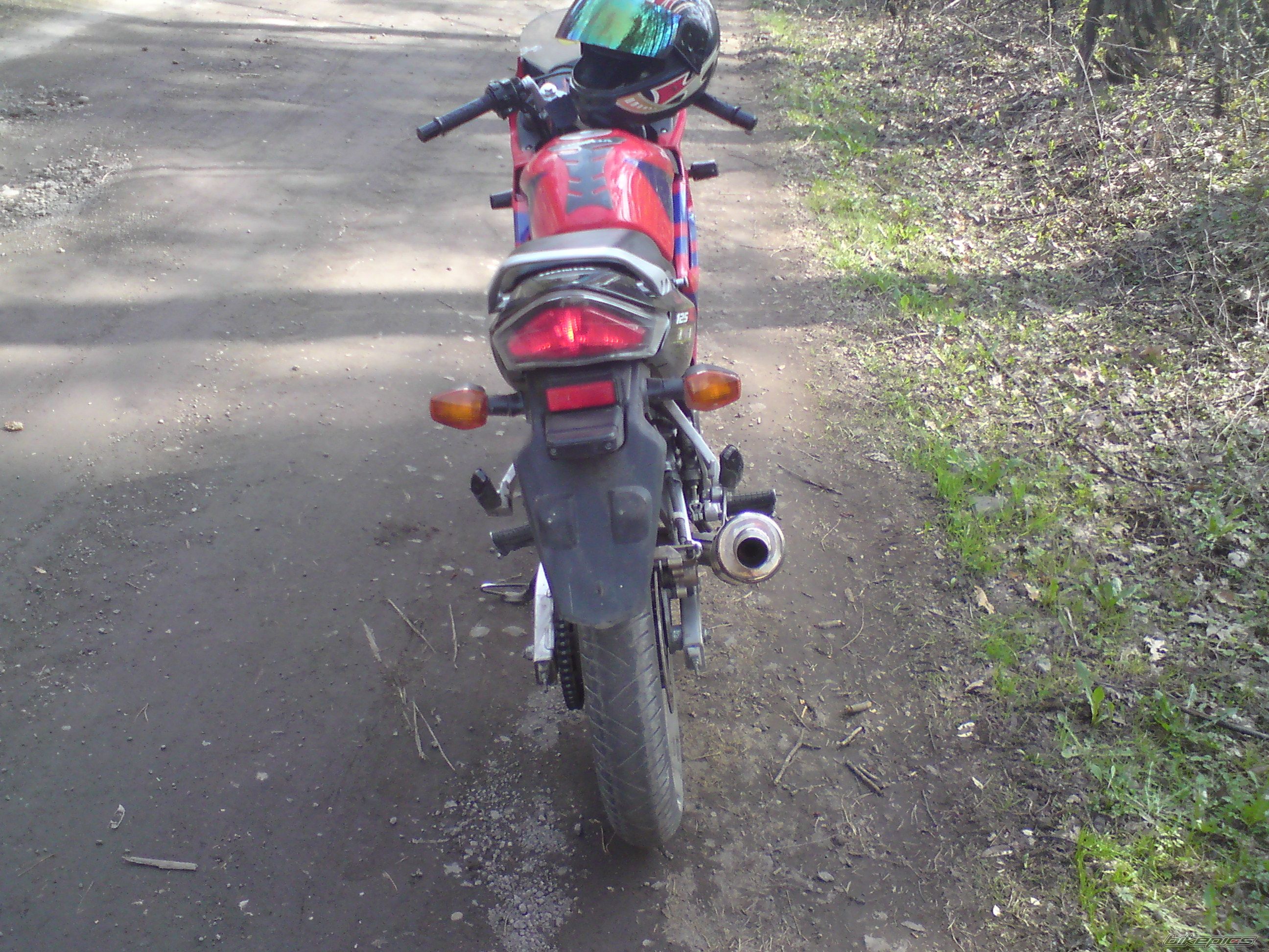 Photo 1850179