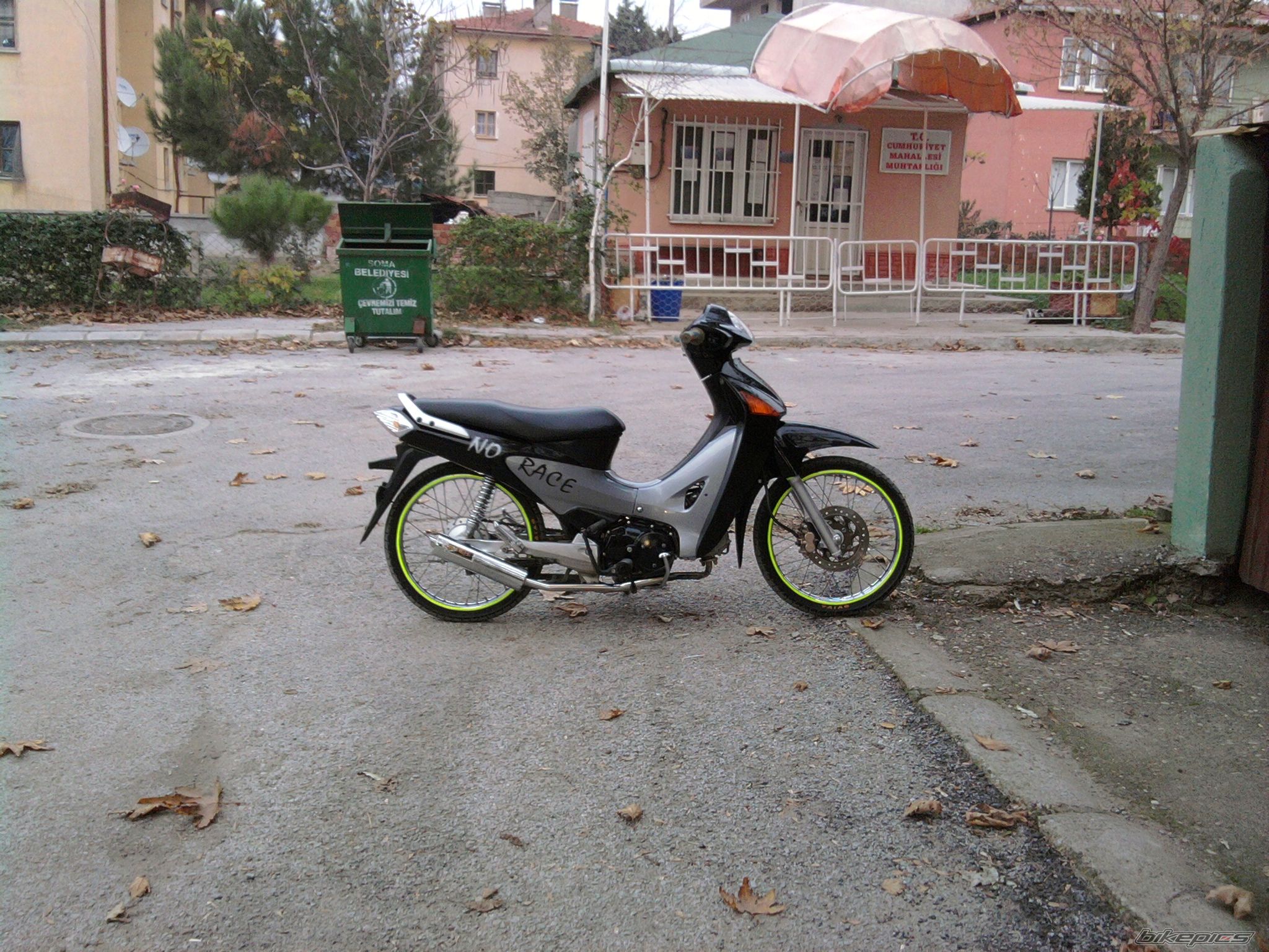 Bike Photo 1850263