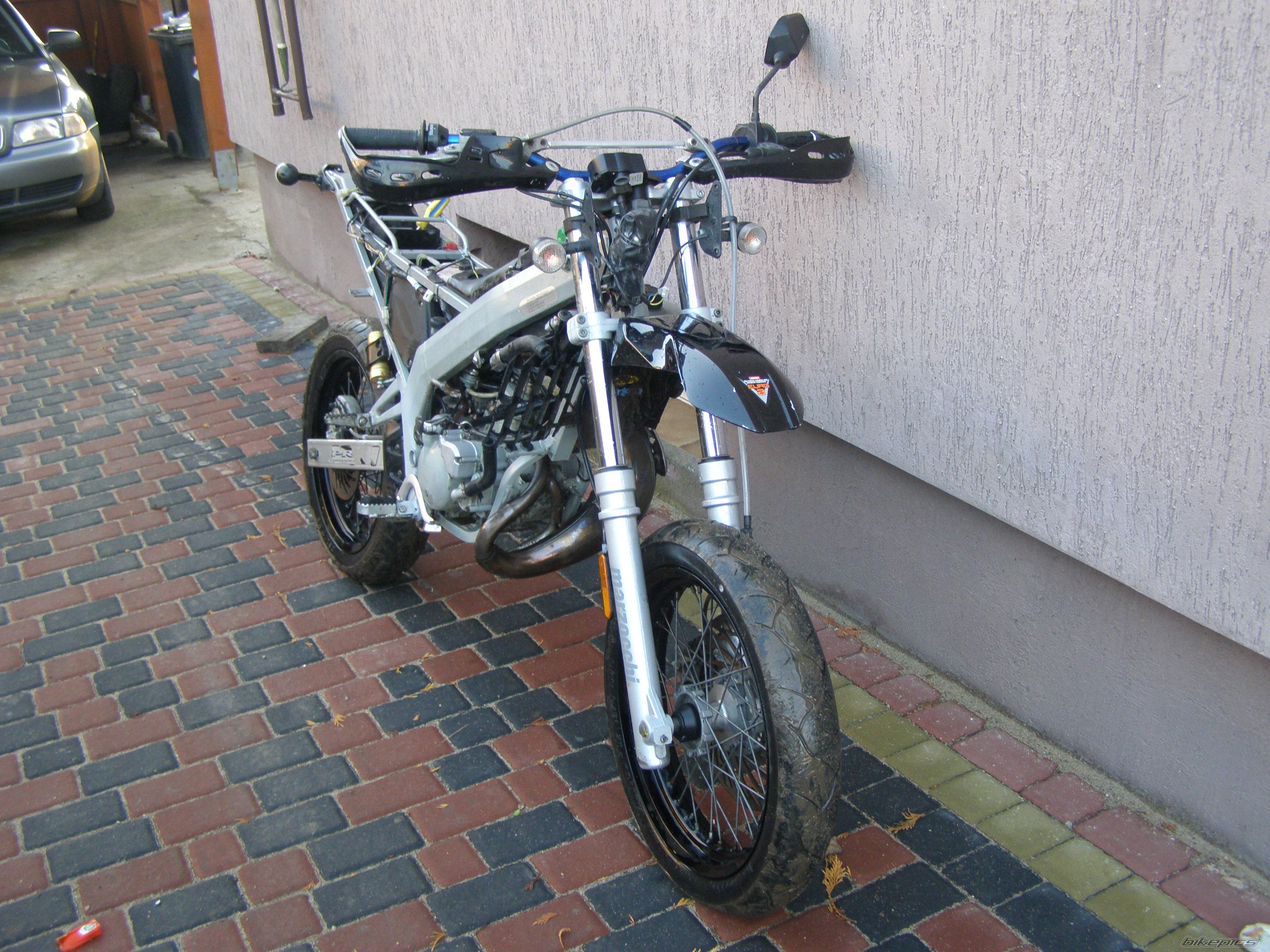 Photo 1850271