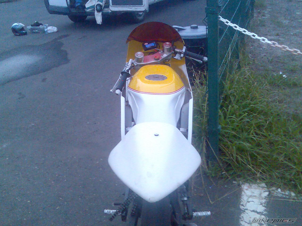 Photo 1850578