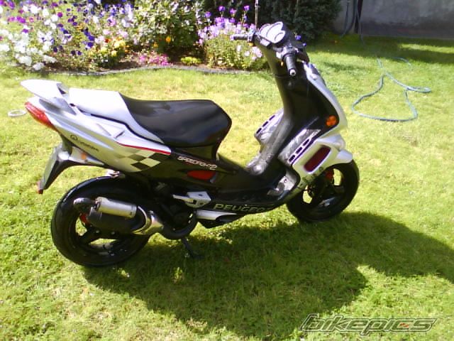Photo 1850776