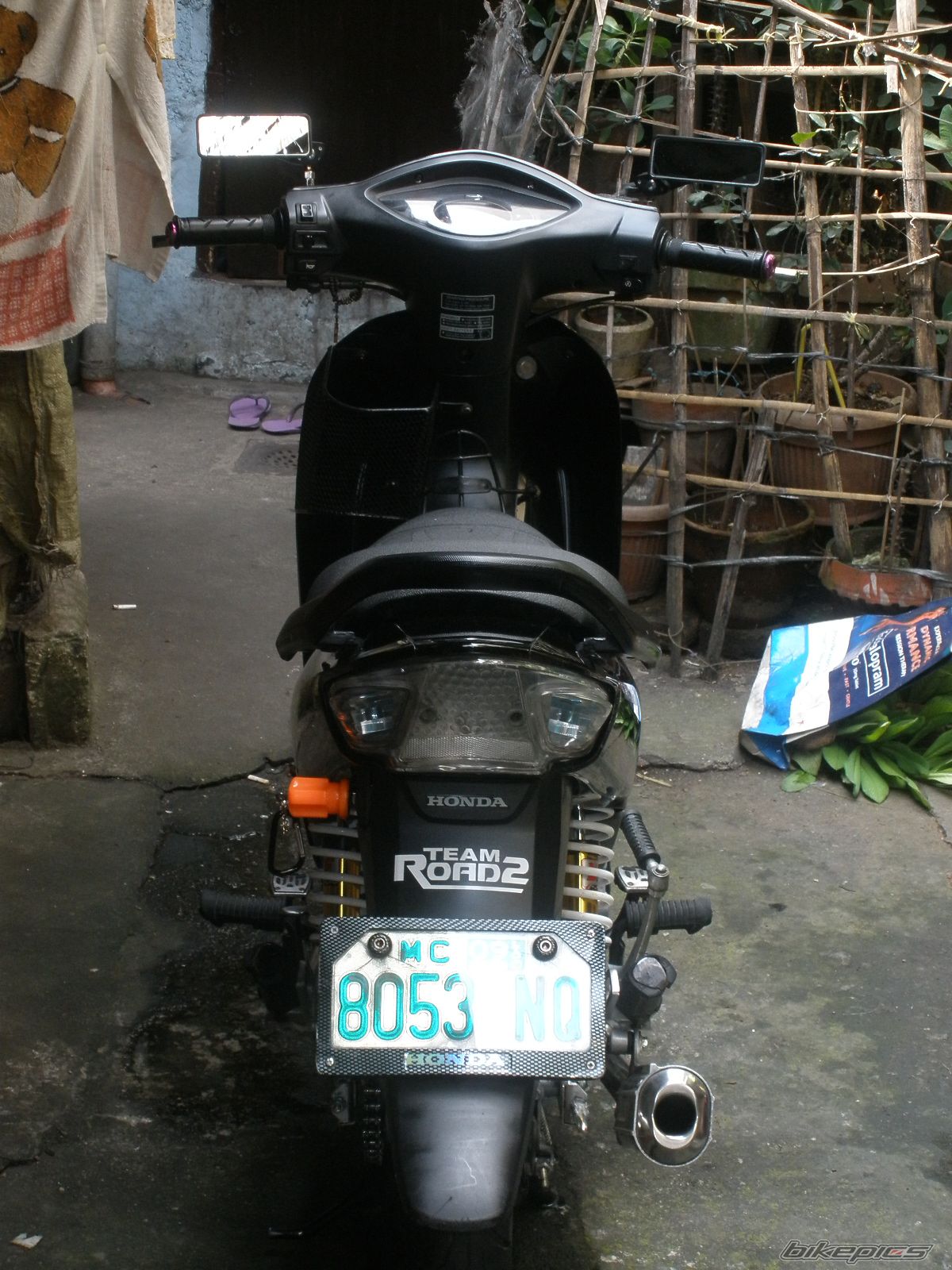 Photo 1850962