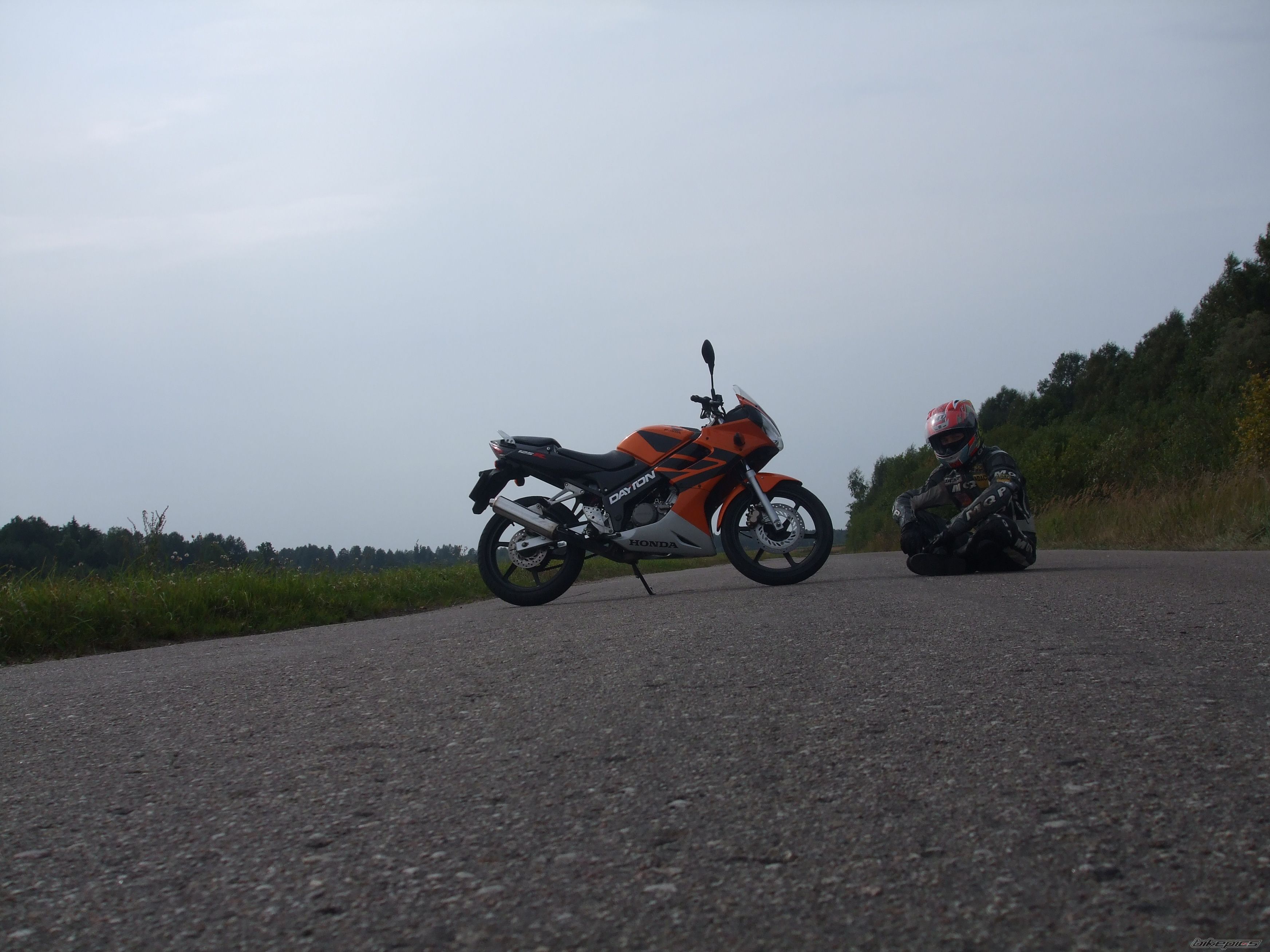 Photo 1851378