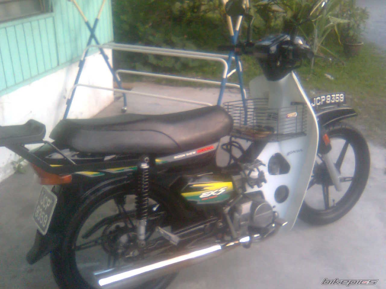 Photo 1851503