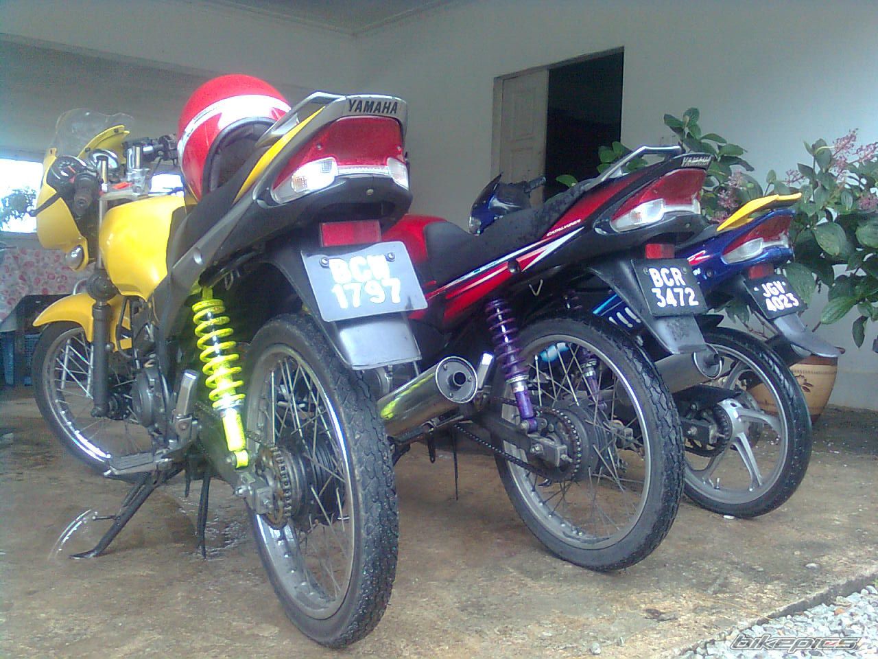 Photo 1852100