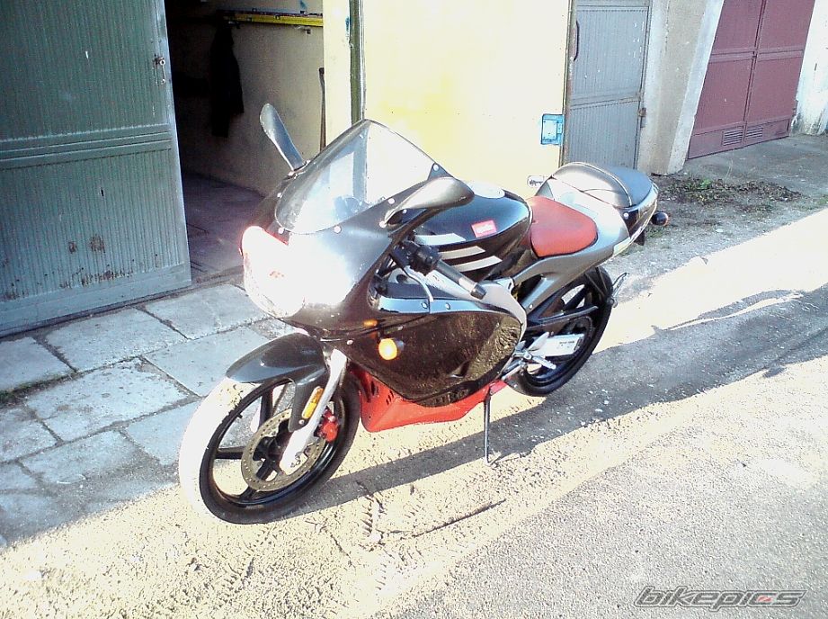 Photo 1852120