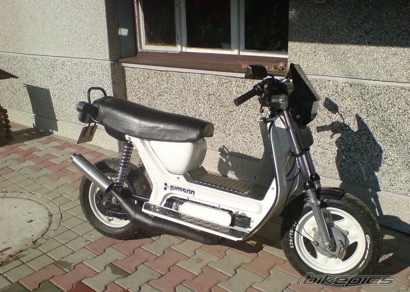 Photo 1852197