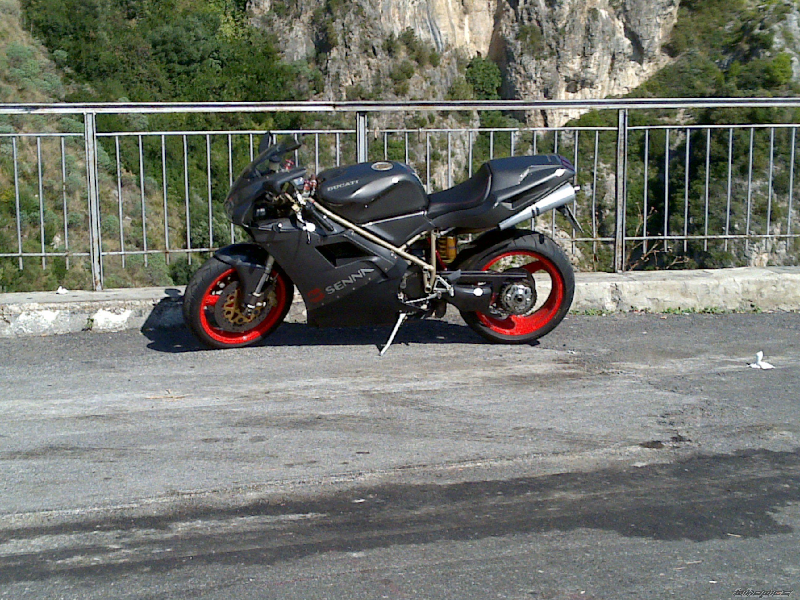 Photo 1852284
