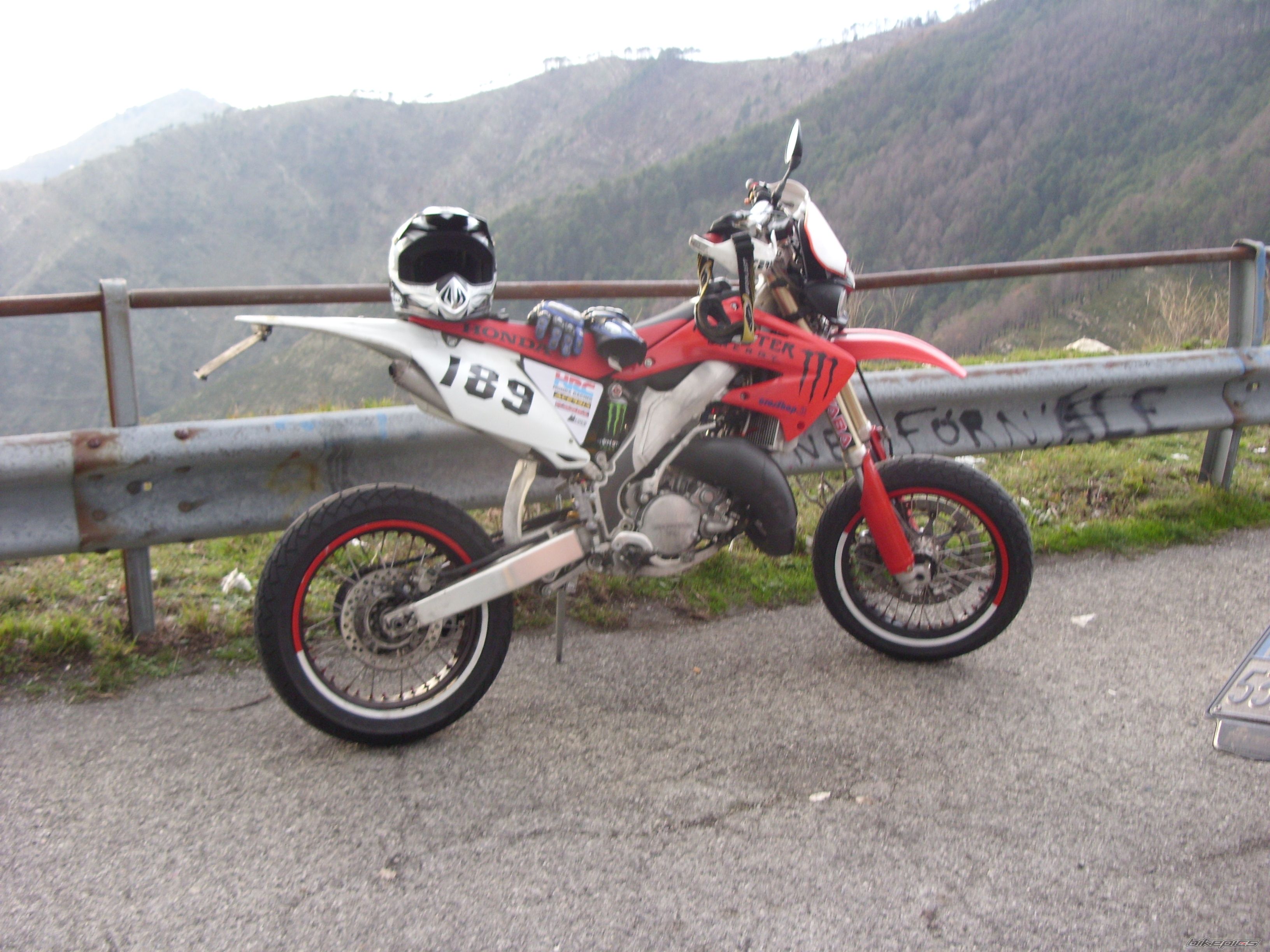 Photo 1852805