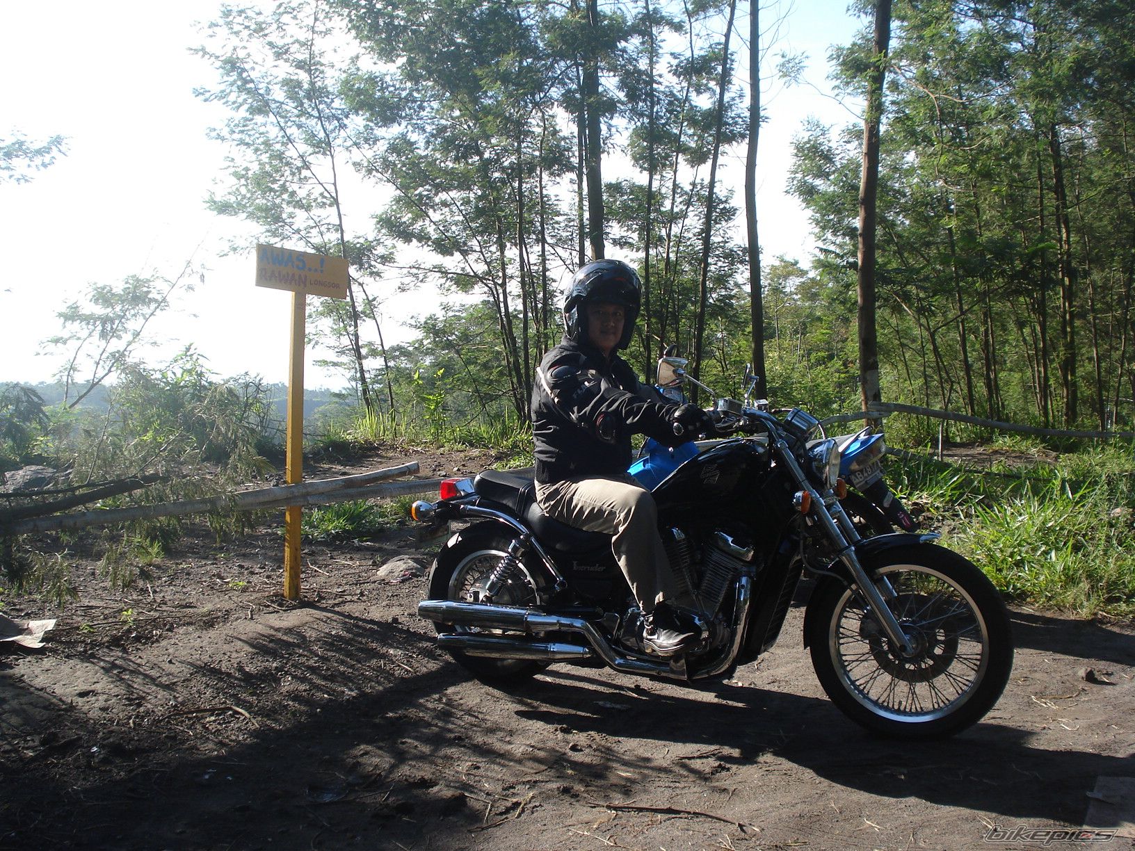 Bike Photo 1853124