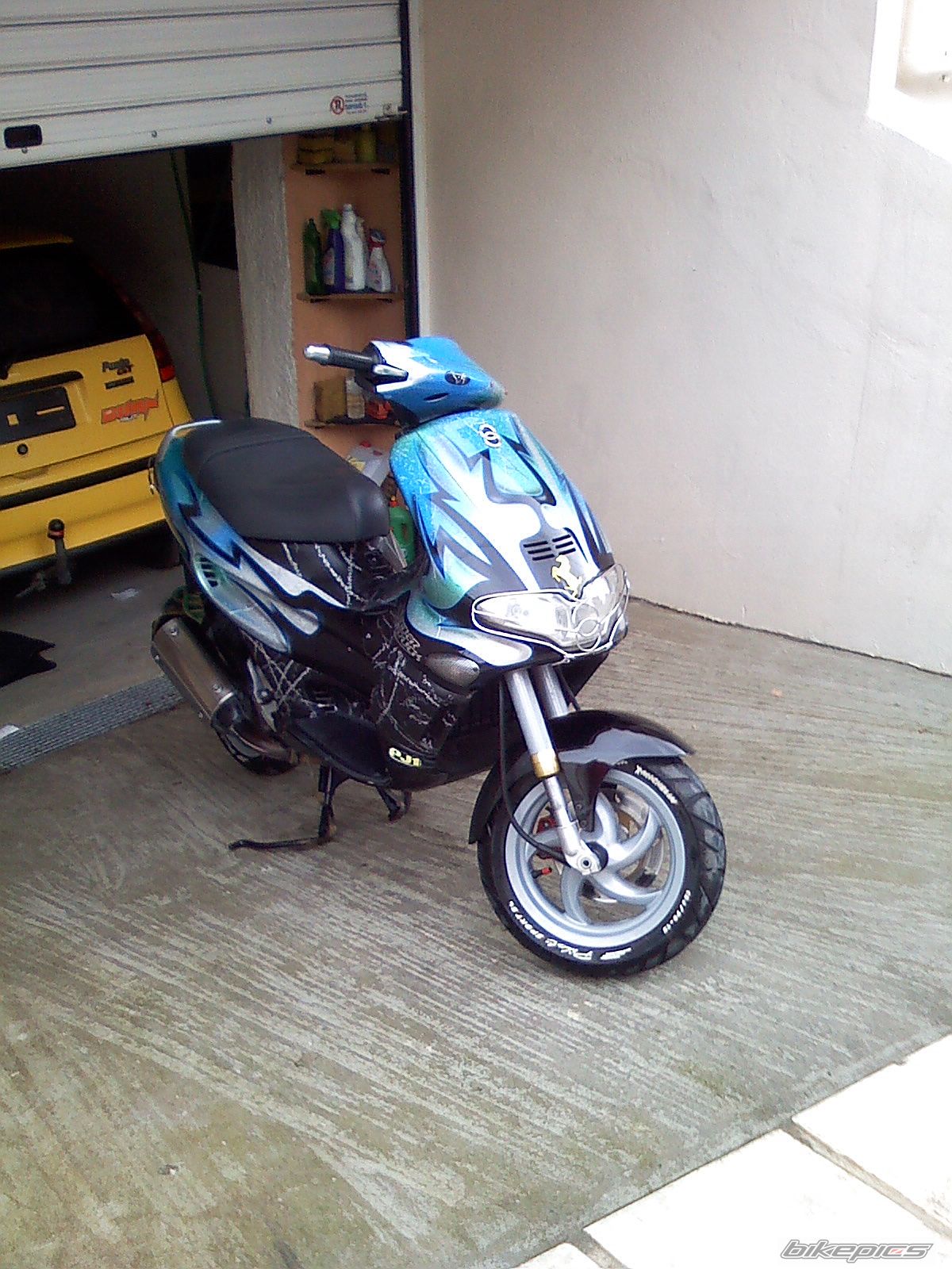 Photo 1853409