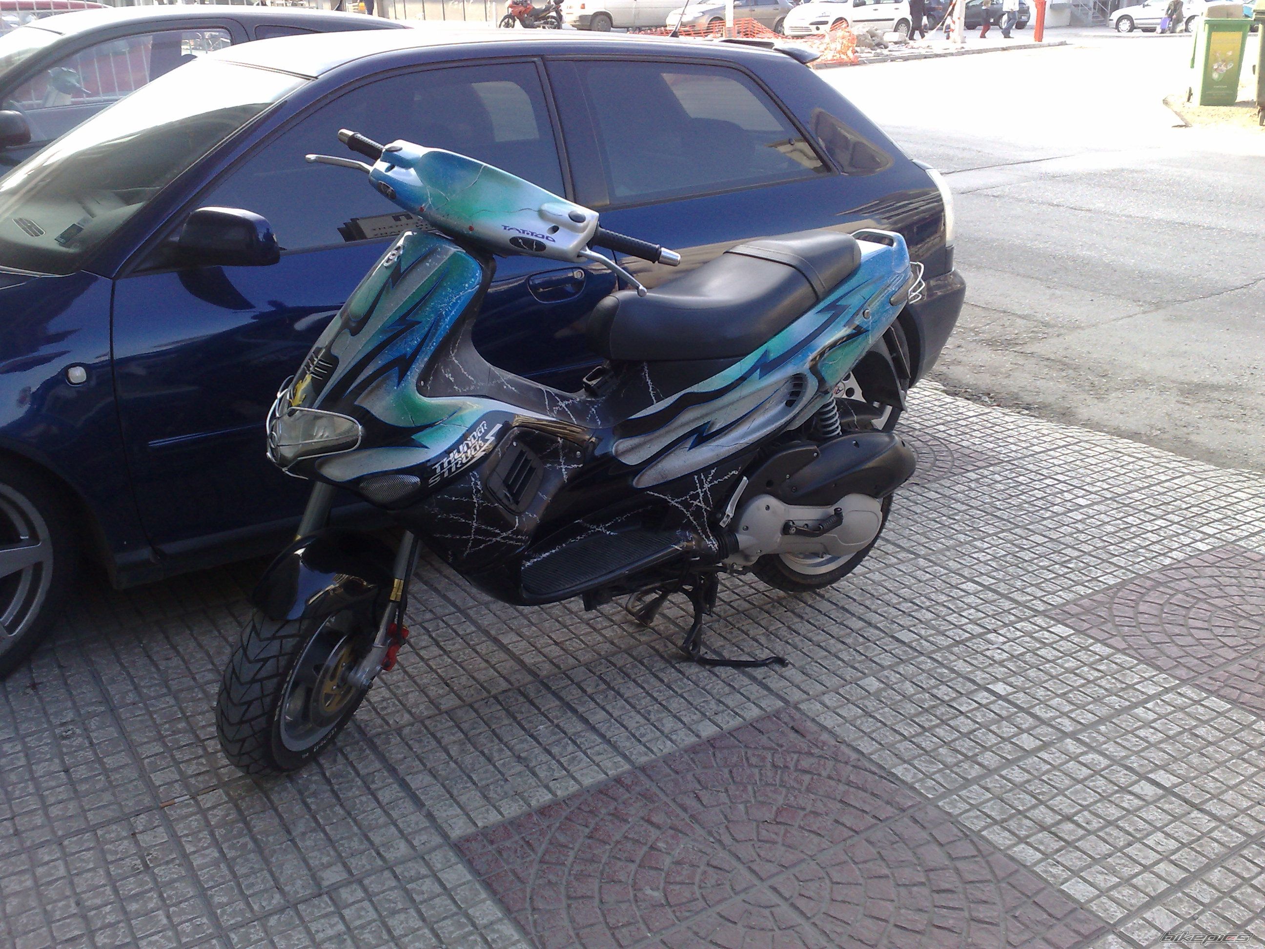 Photo 1853410