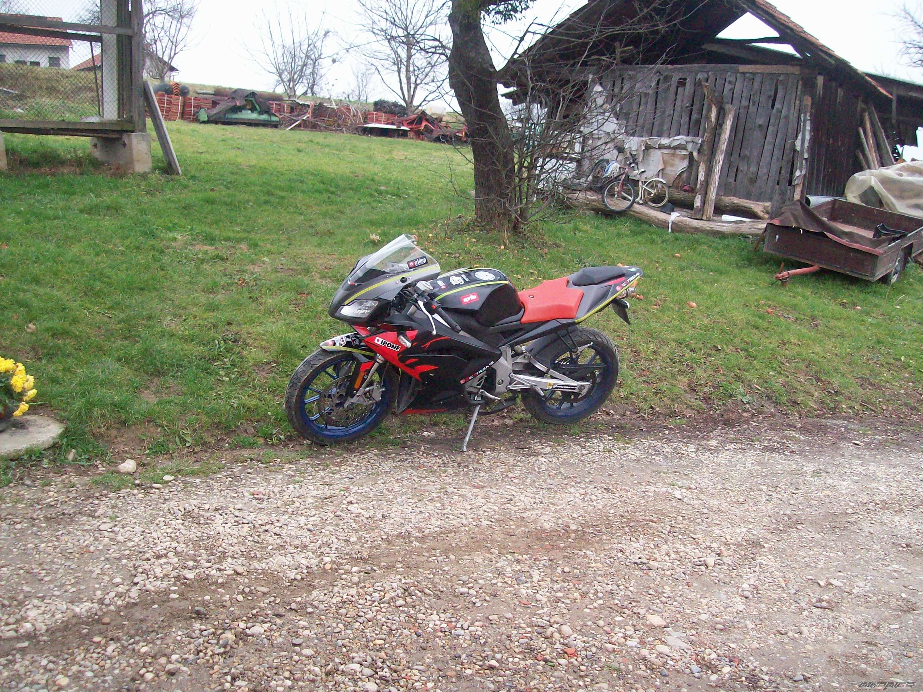 Bike Photo 1853437