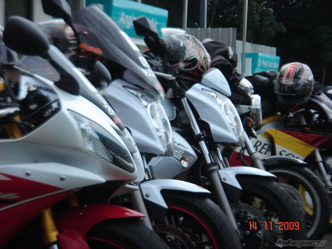 Photo 1853715