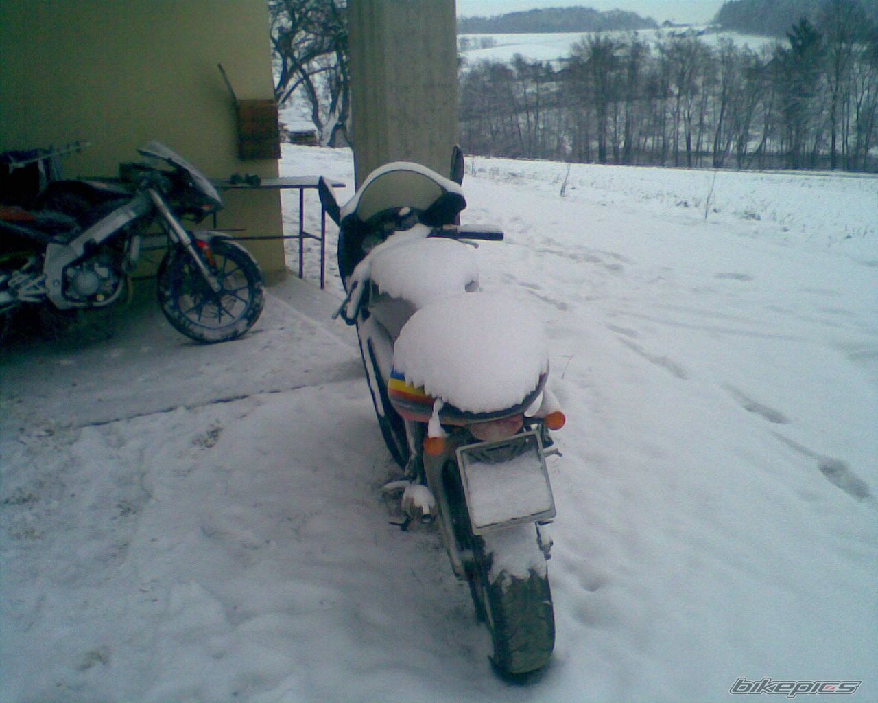 Photo 1853752