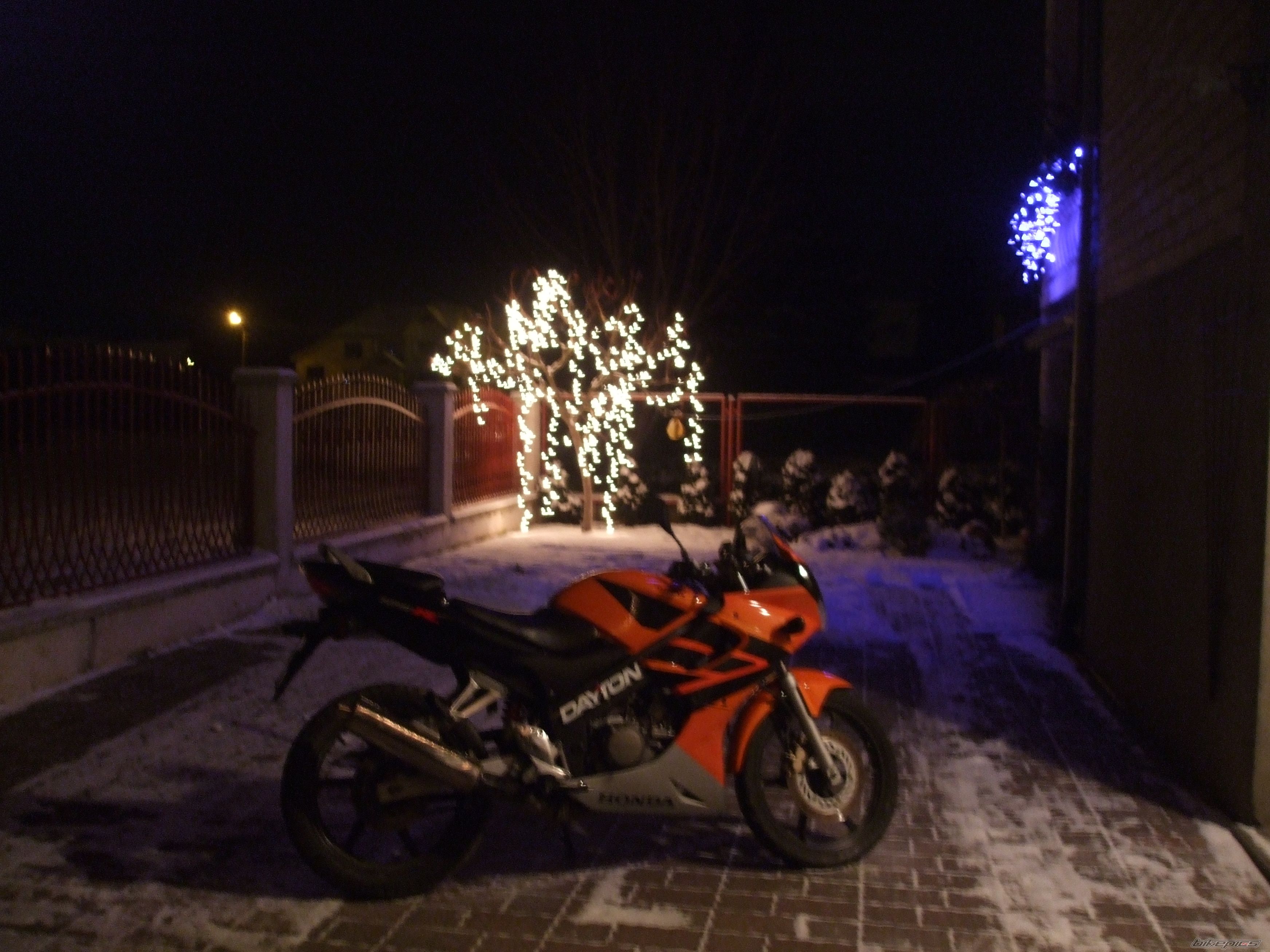 Photo 1854022