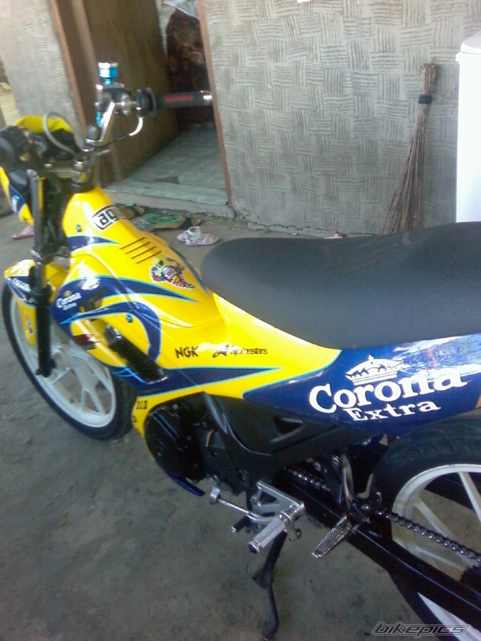 Photo 1854499
