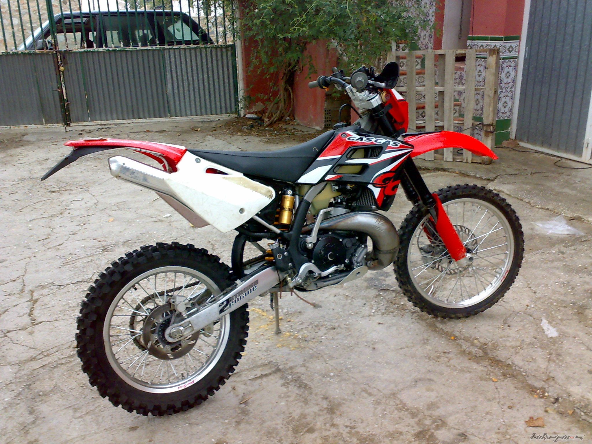 Photo 1854506
