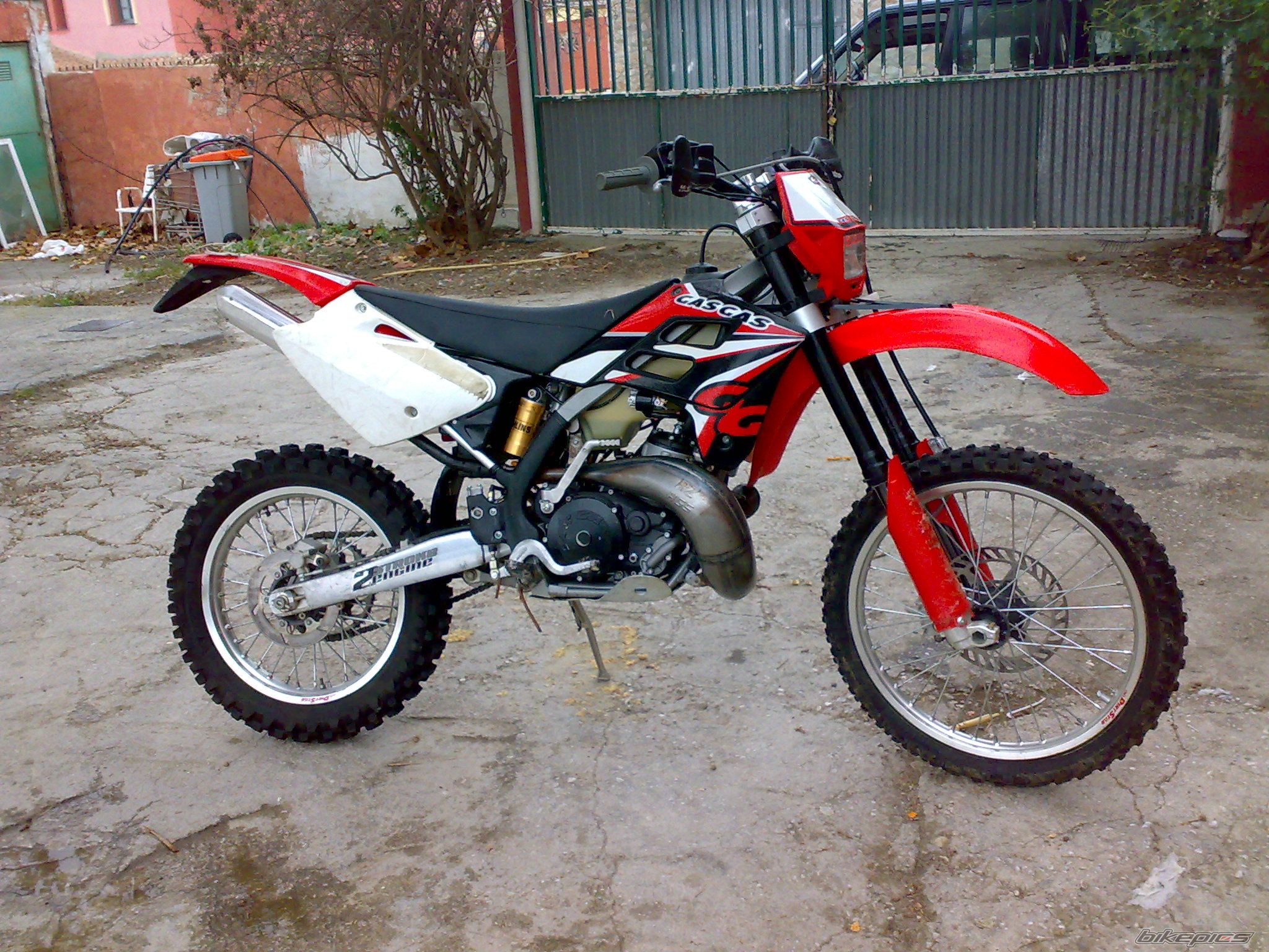 Photo 1854512