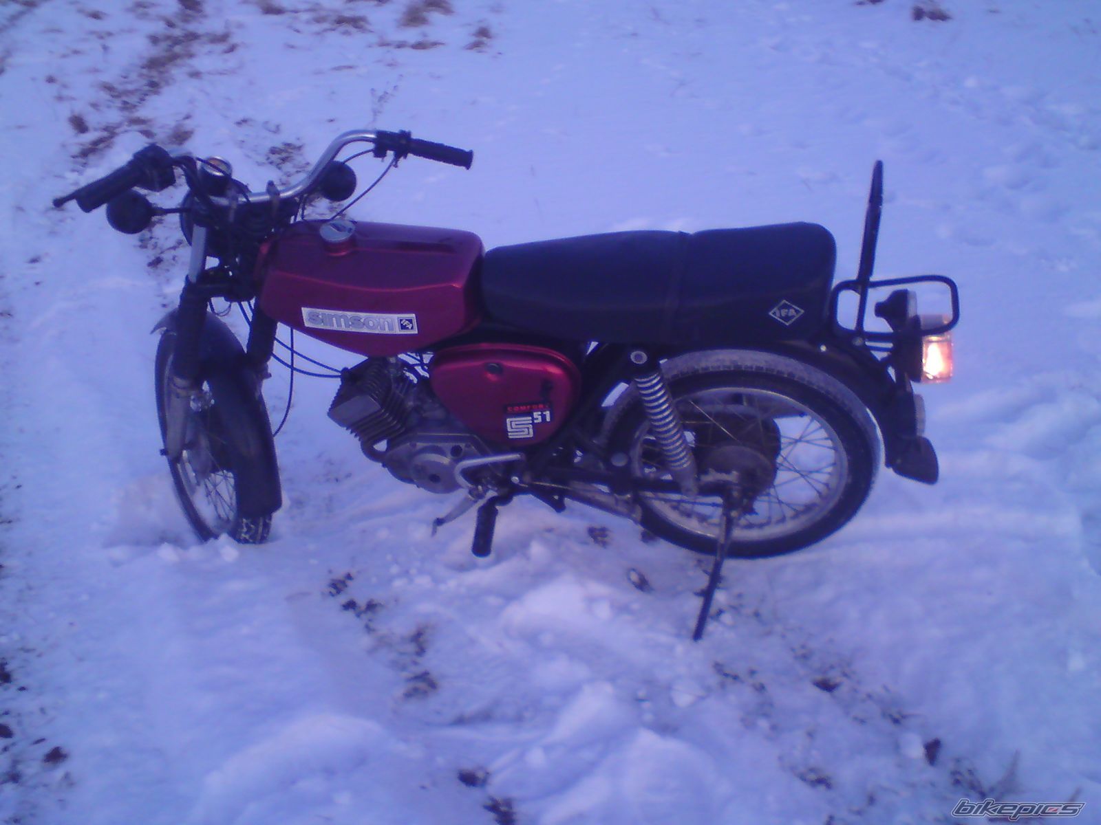 Photo 1854867