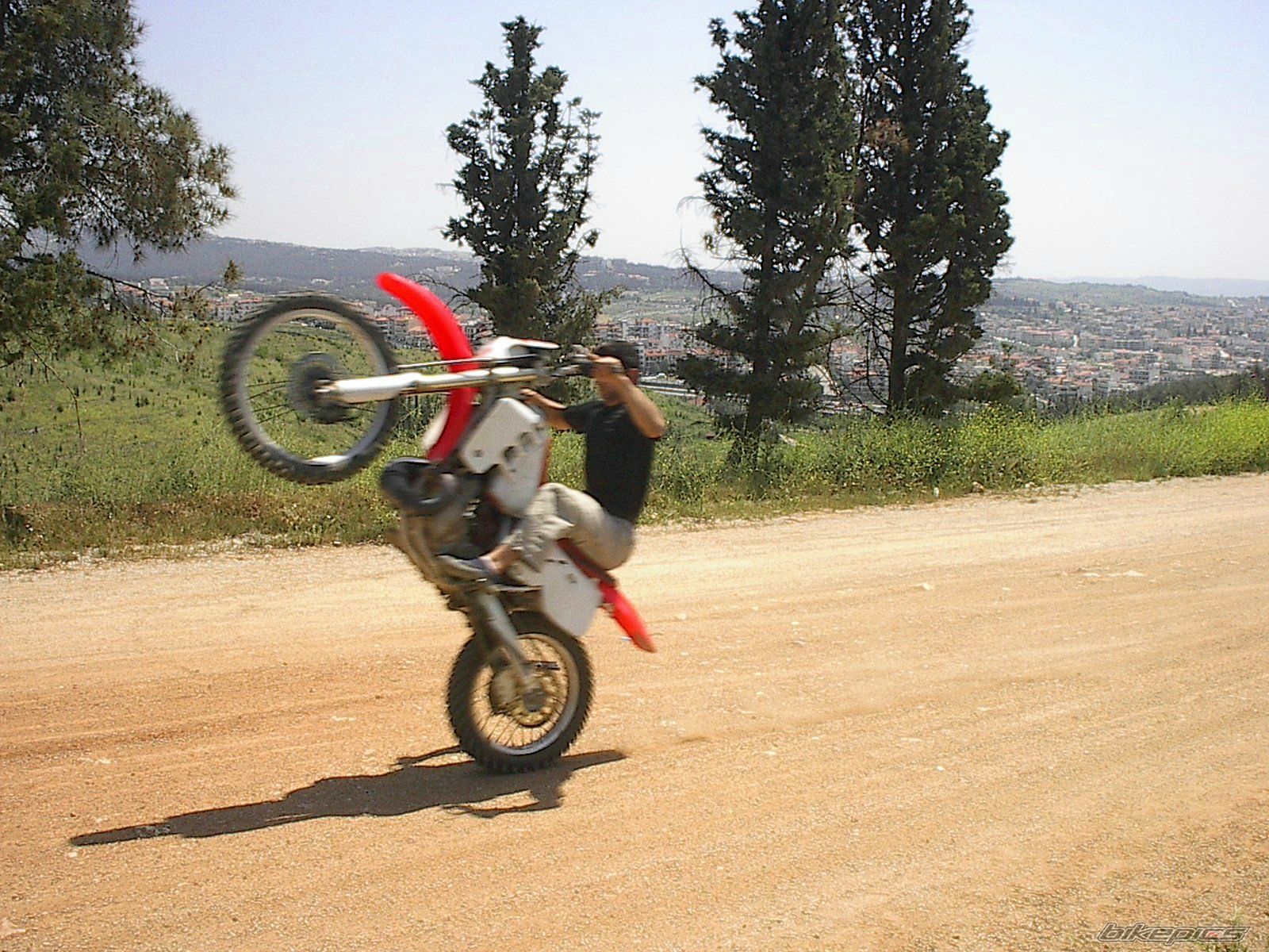 Bike Photo 1855096