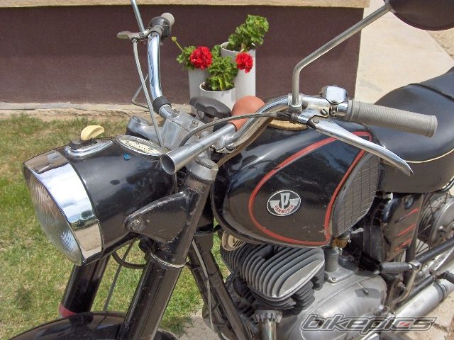 Bike Photo 1855716