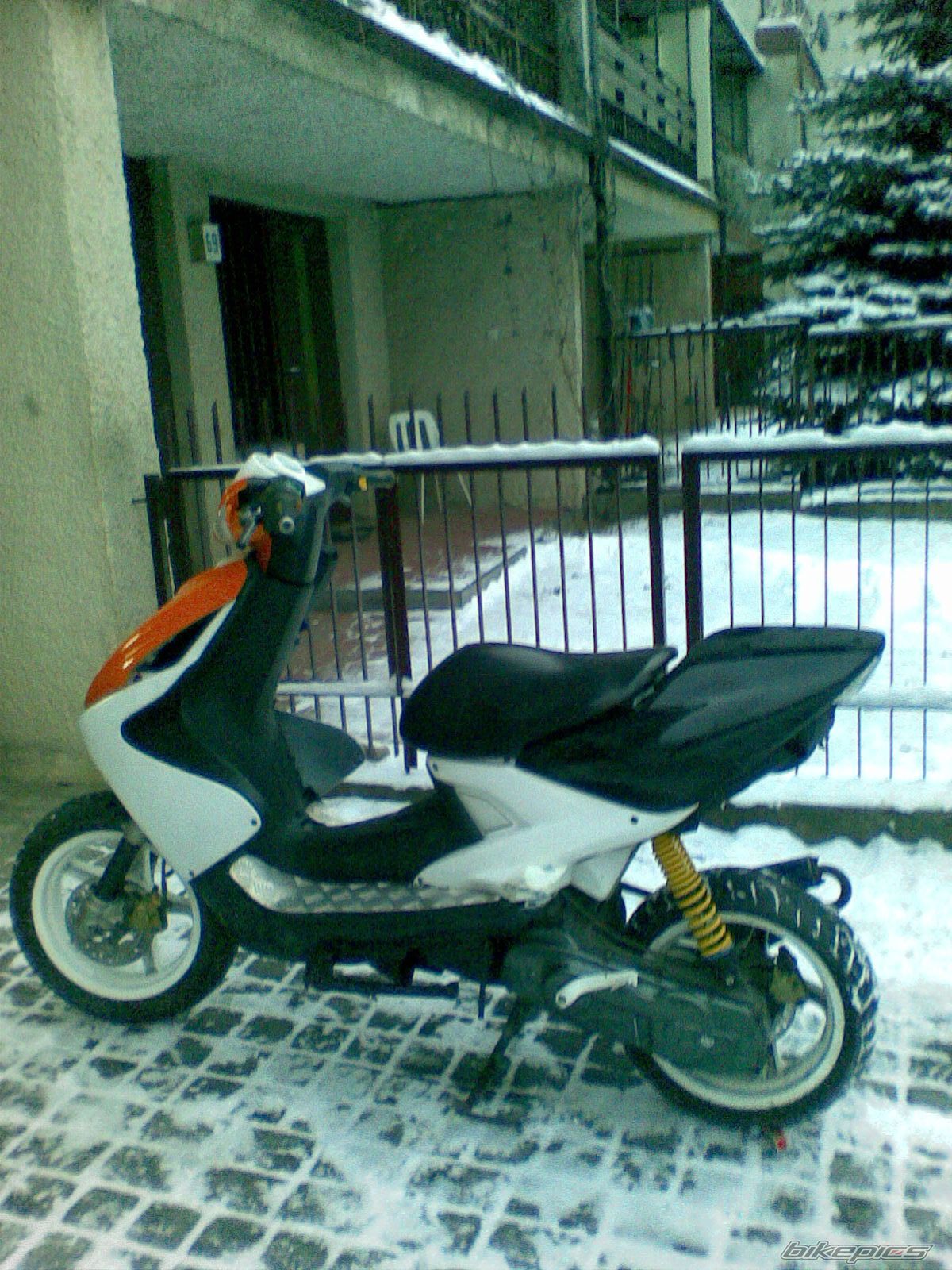 Photo 1856416