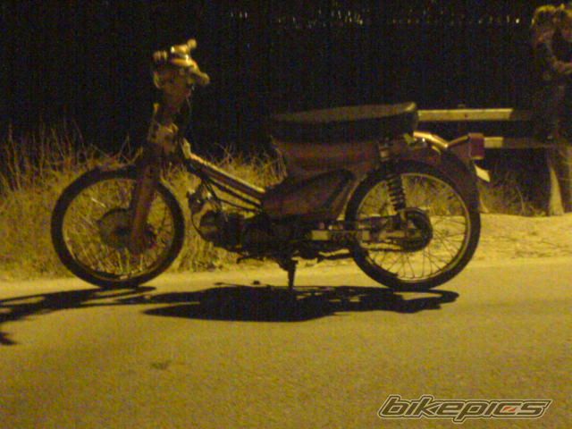 Photo 1856688