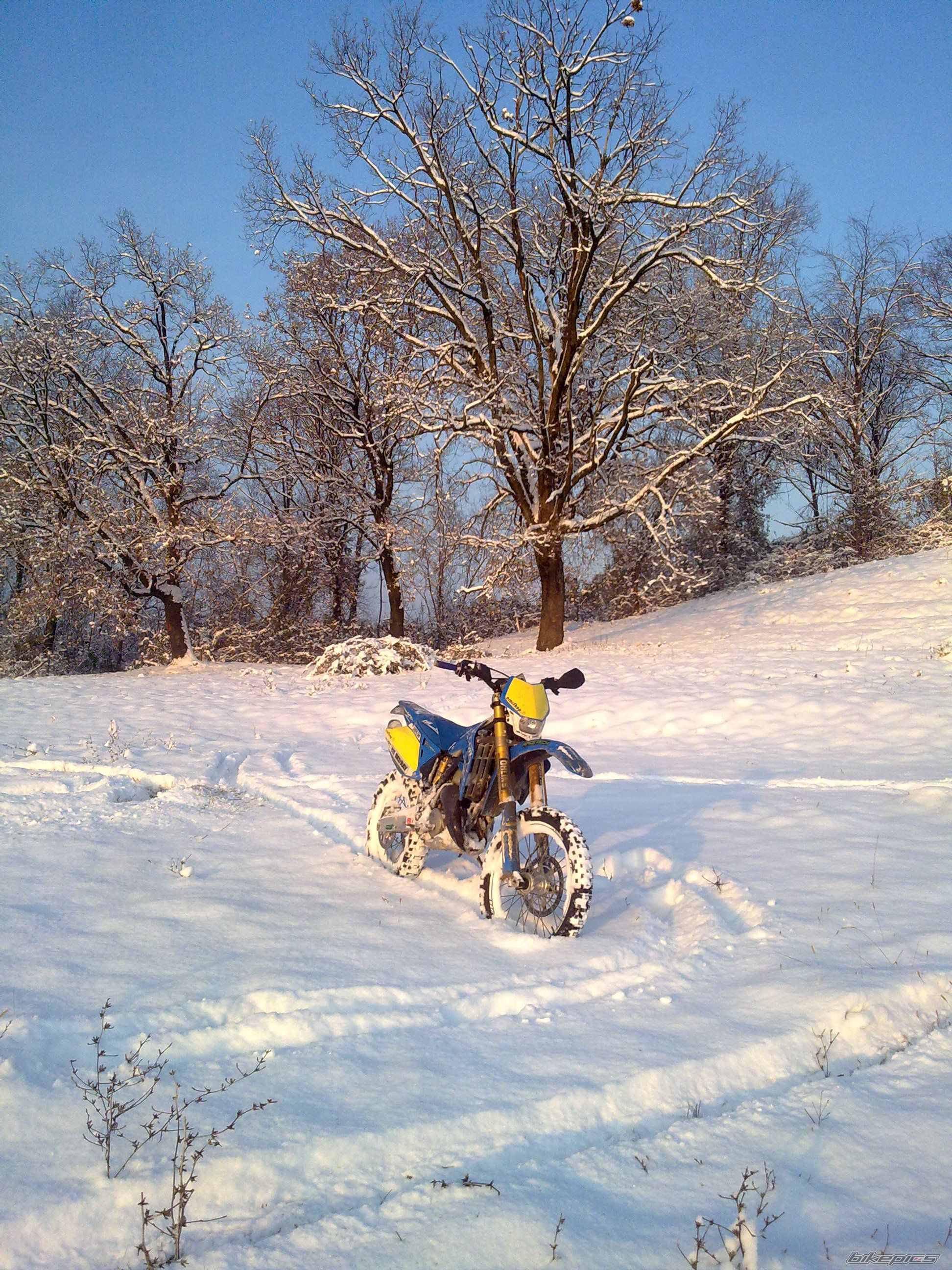 Photo 1856864